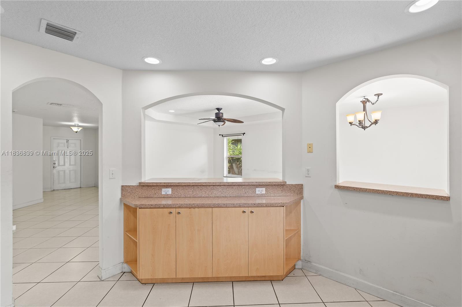 955 S 26th Avenue, Hollywood, Florida image 17