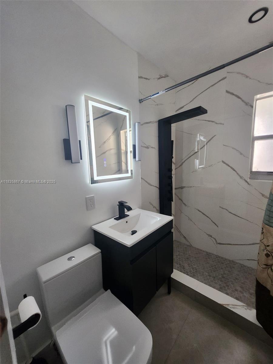 817 NW 17th St, Fort Lauderdale, Florida image 24