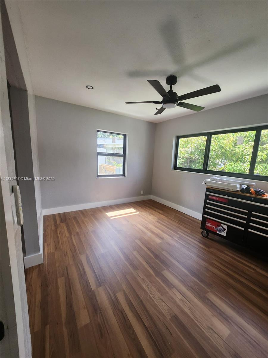 817 NW 17th St, Fort Lauderdale, Florida image 28