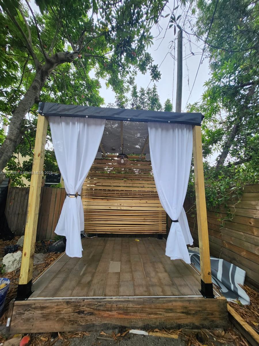 817 NW 17th St, Fort Lauderdale, Florida image 34