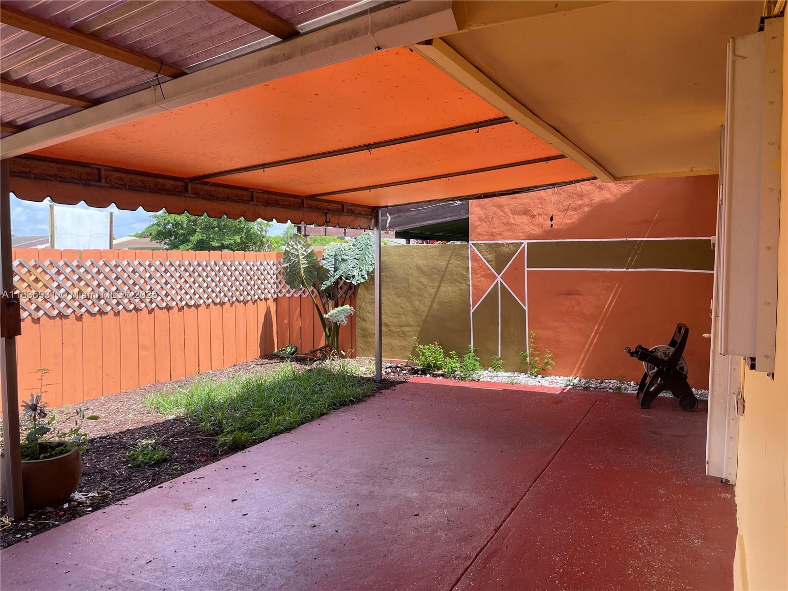 Property photo # 2