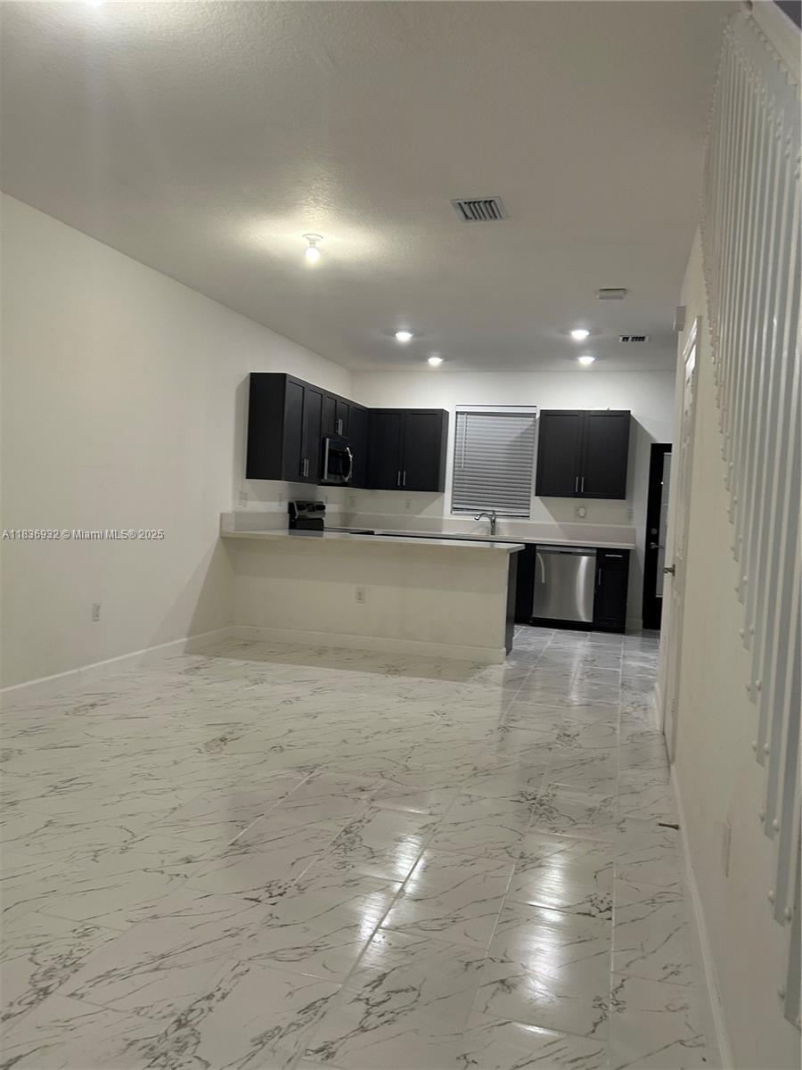 2831 SW 16th Ter #2831, Fort Lauderdale, Florida image 7