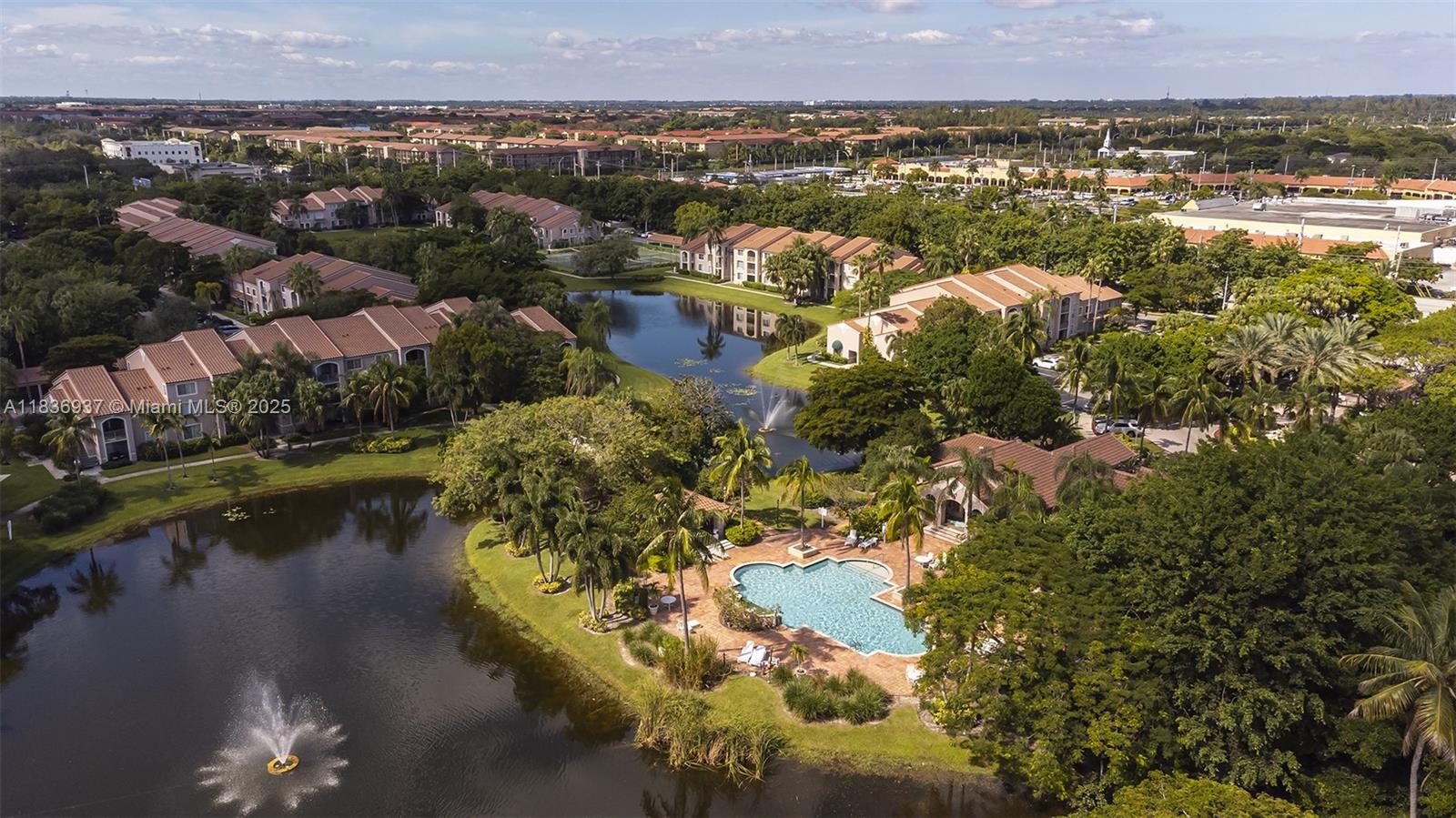 12136 Saint Andrews Pl #204, Miramar, Florida image 2