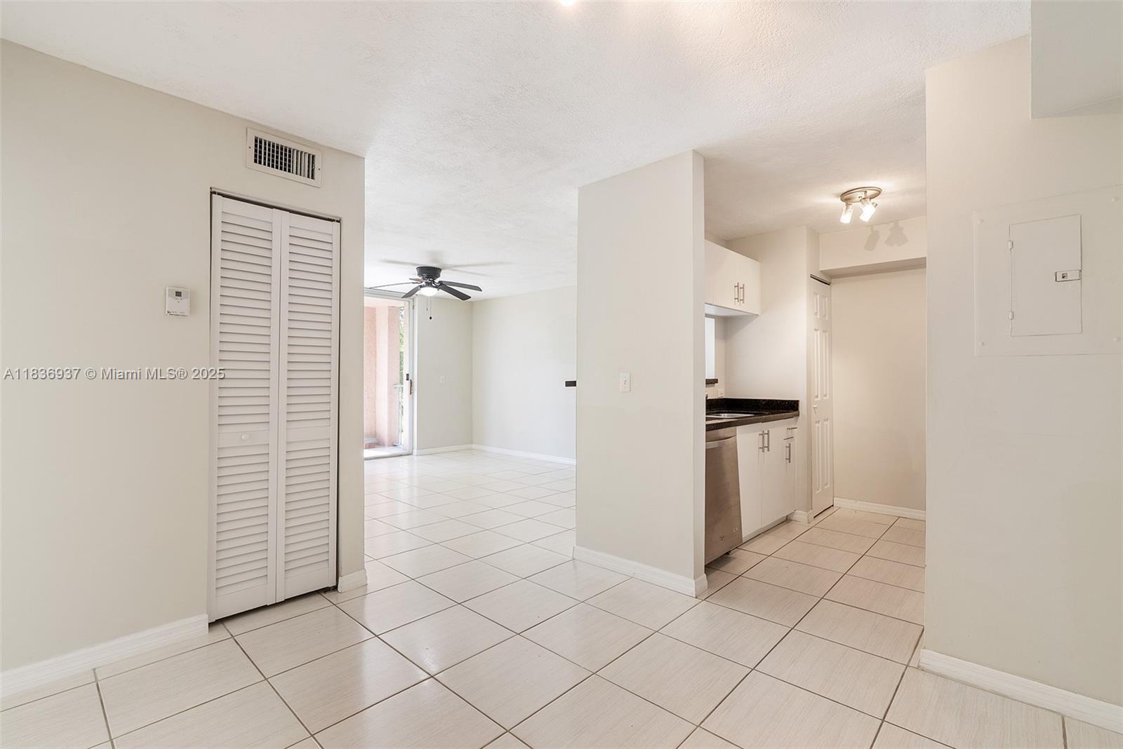 12136 Saint Andrews Pl #204, Miramar, Florida image 9