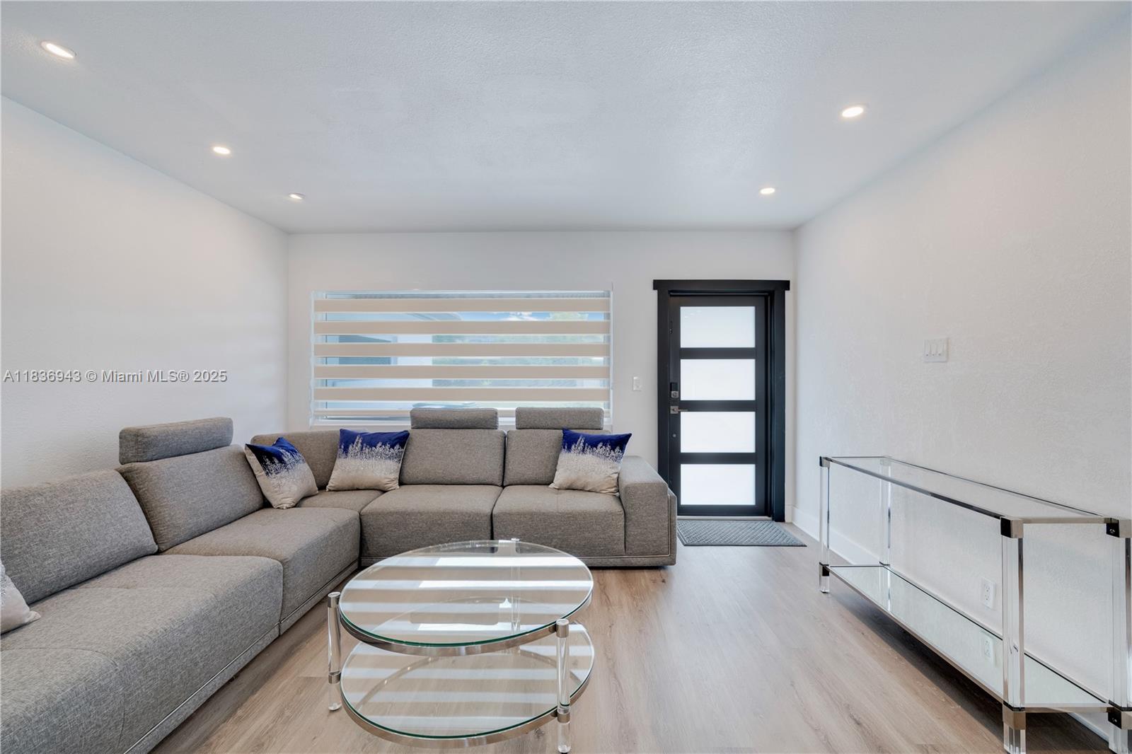 Residential, Fort Lauderdale, Florida image 10