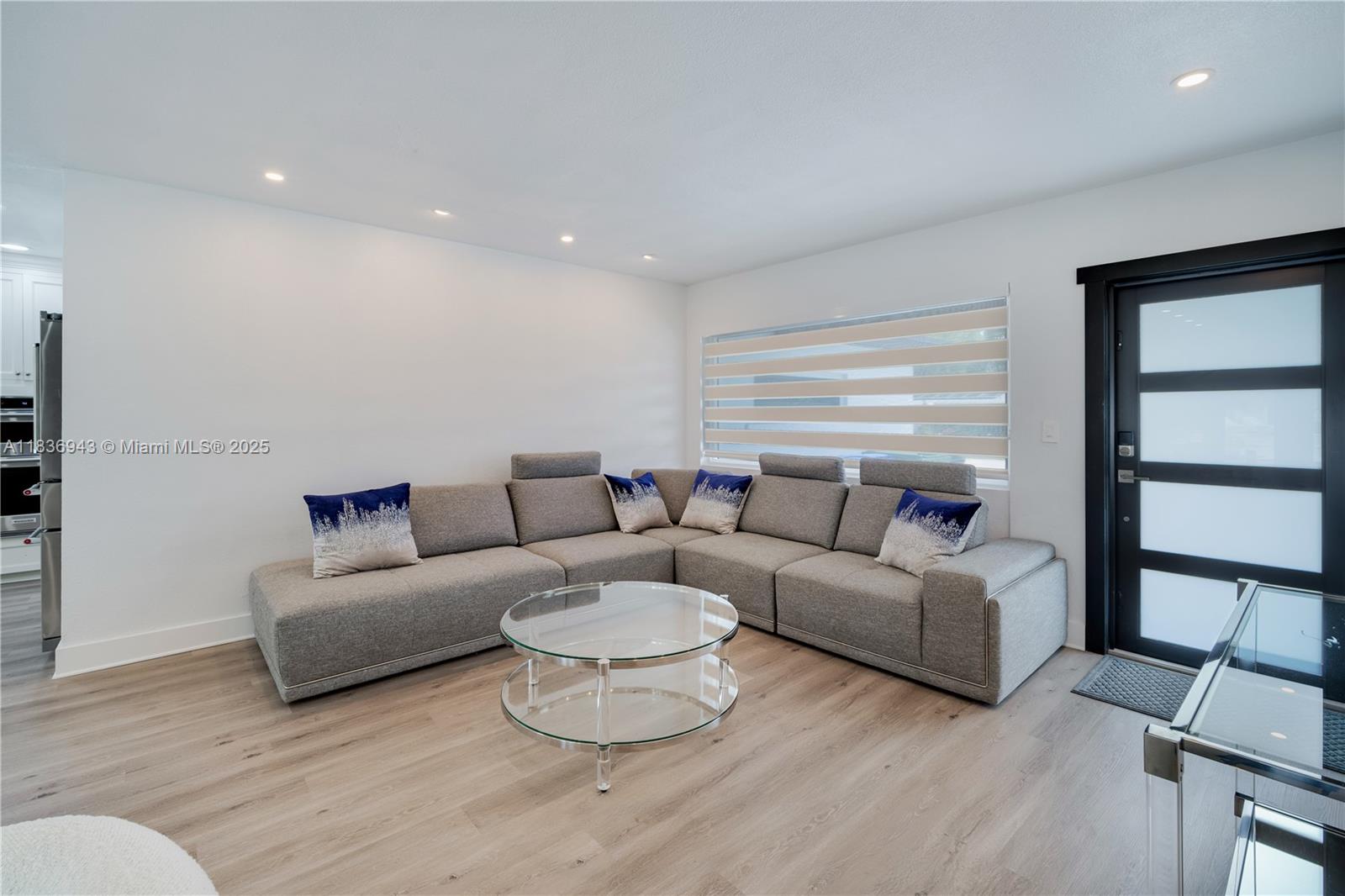 Residential, Fort Lauderdale, Florida image 9