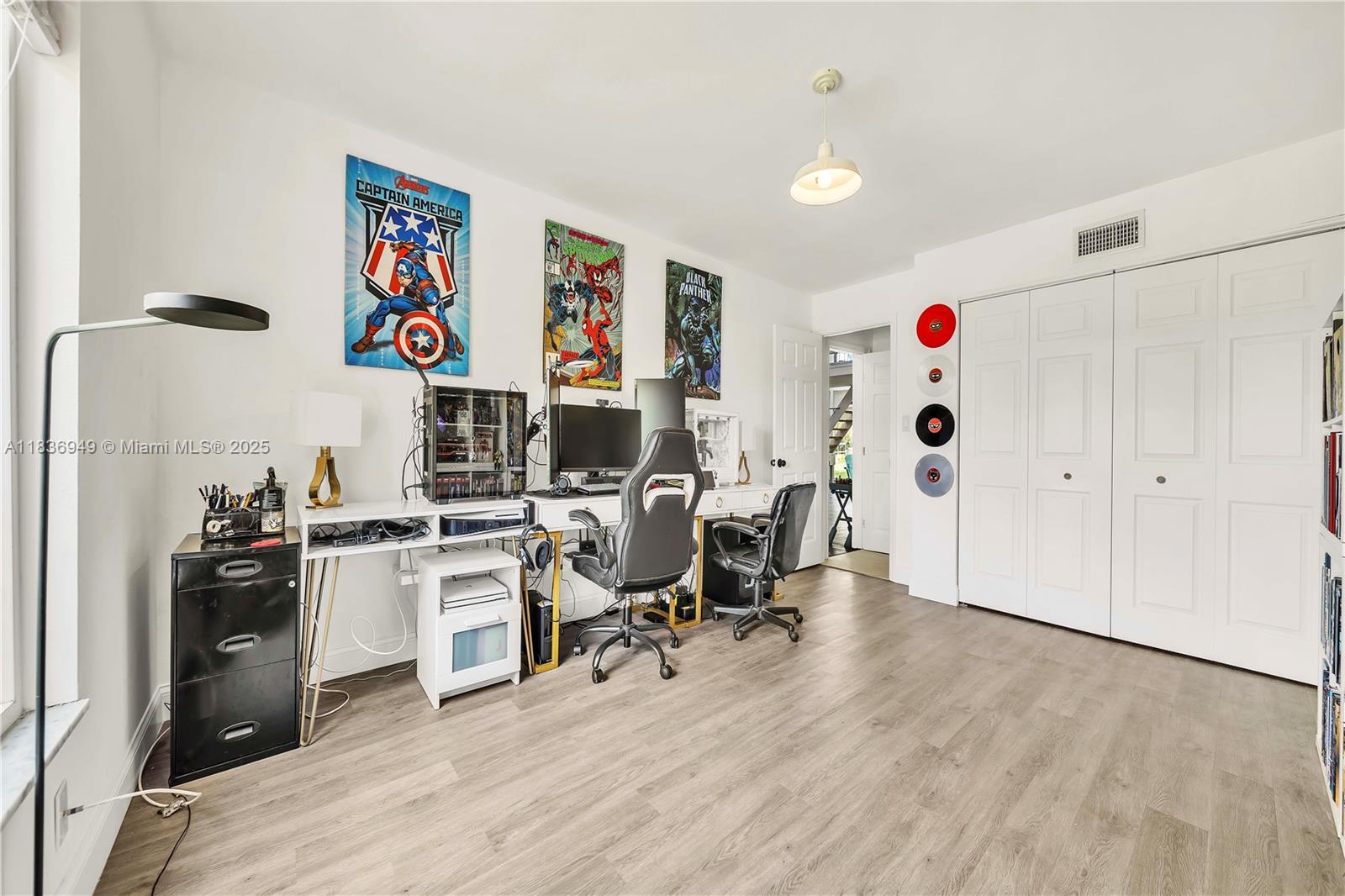 27237 Rio Vista Circle, Bonita Springs, Florida image 25