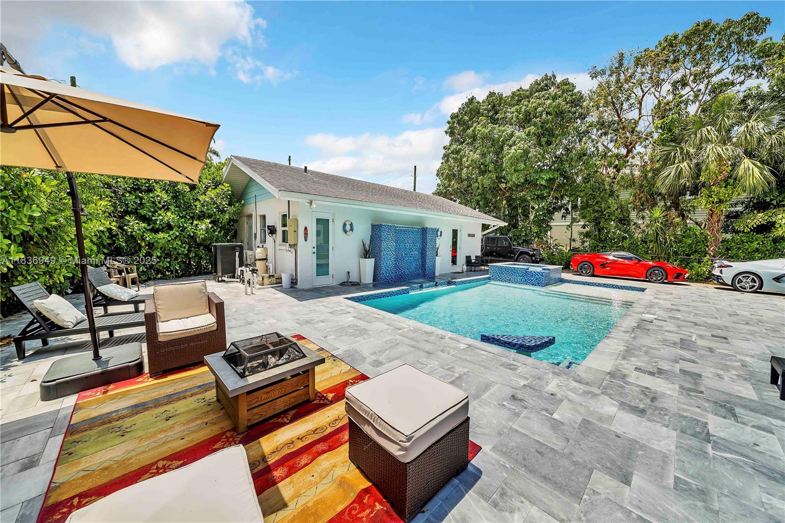 27237 Rio Vista Circle, Bonita Springs, Florida image 33