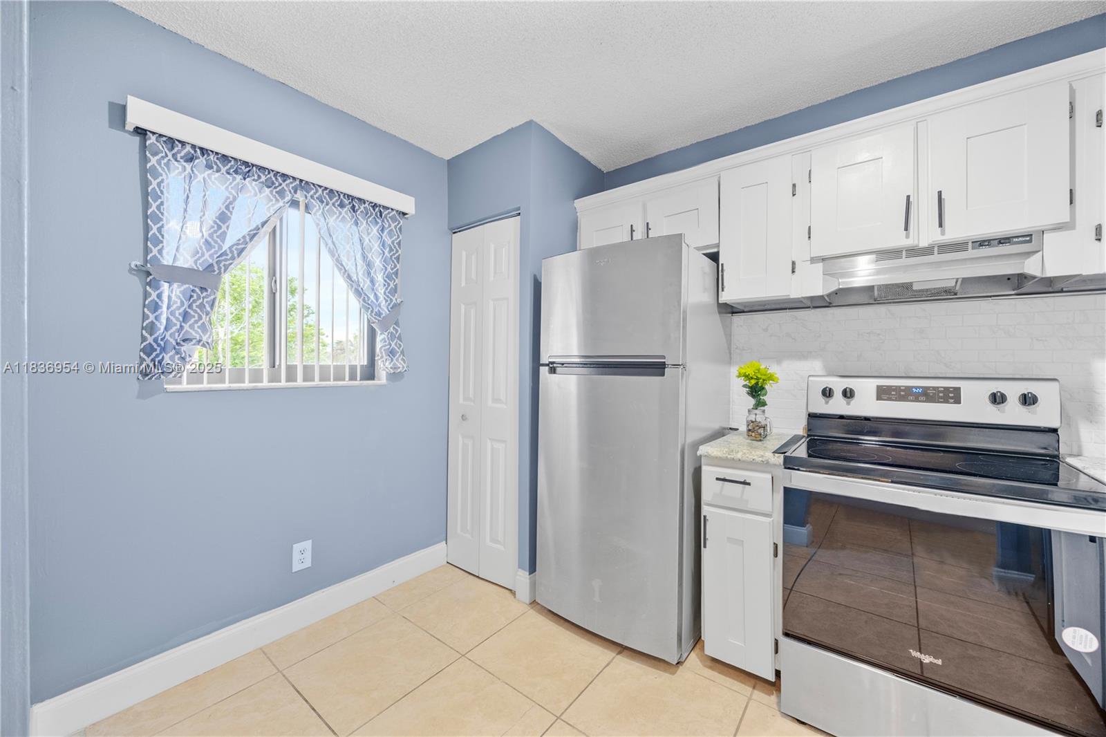 Property photo # 2