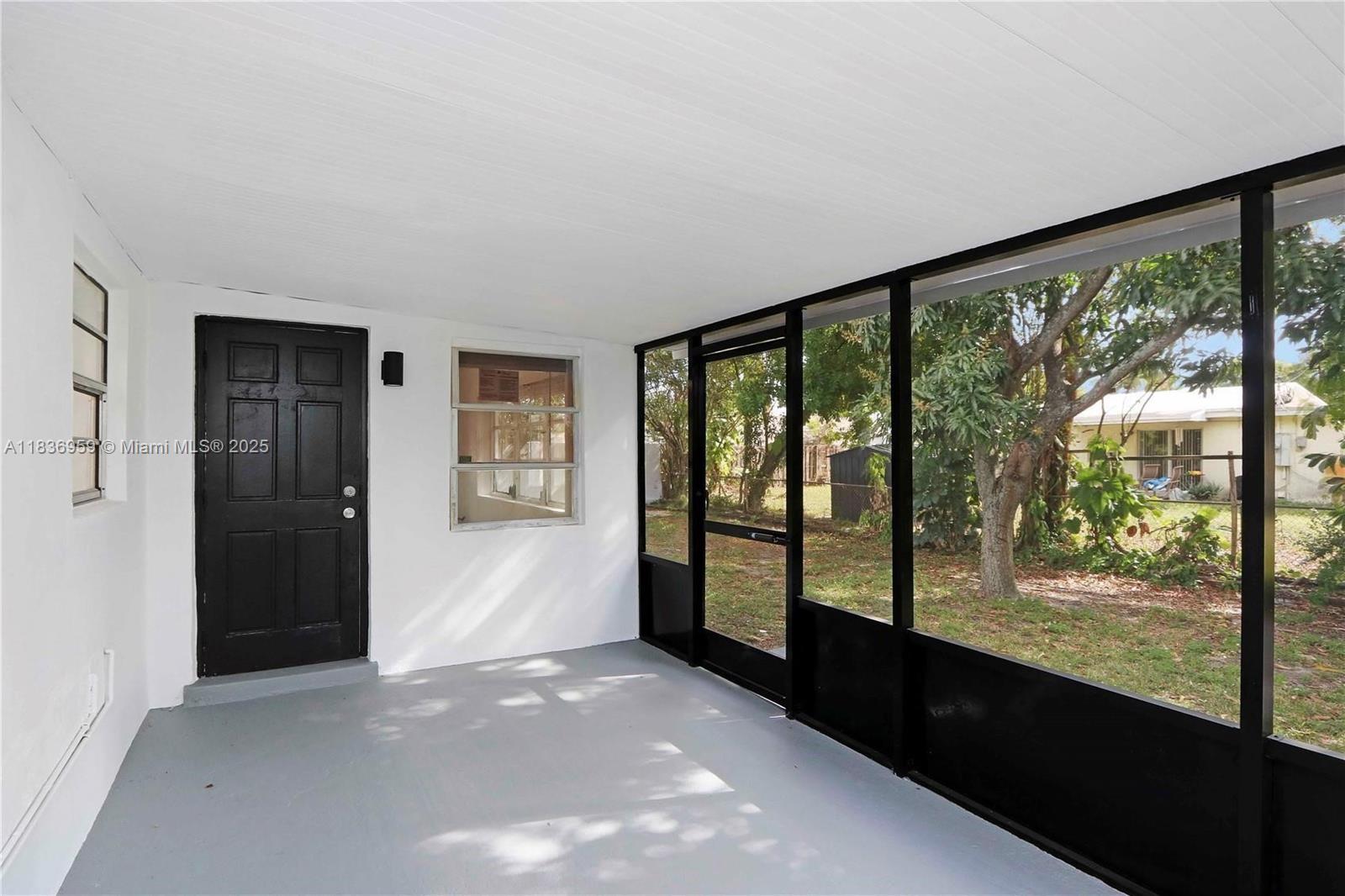 610 NW 38th Ct, Deerfield Beach, Florida image 23