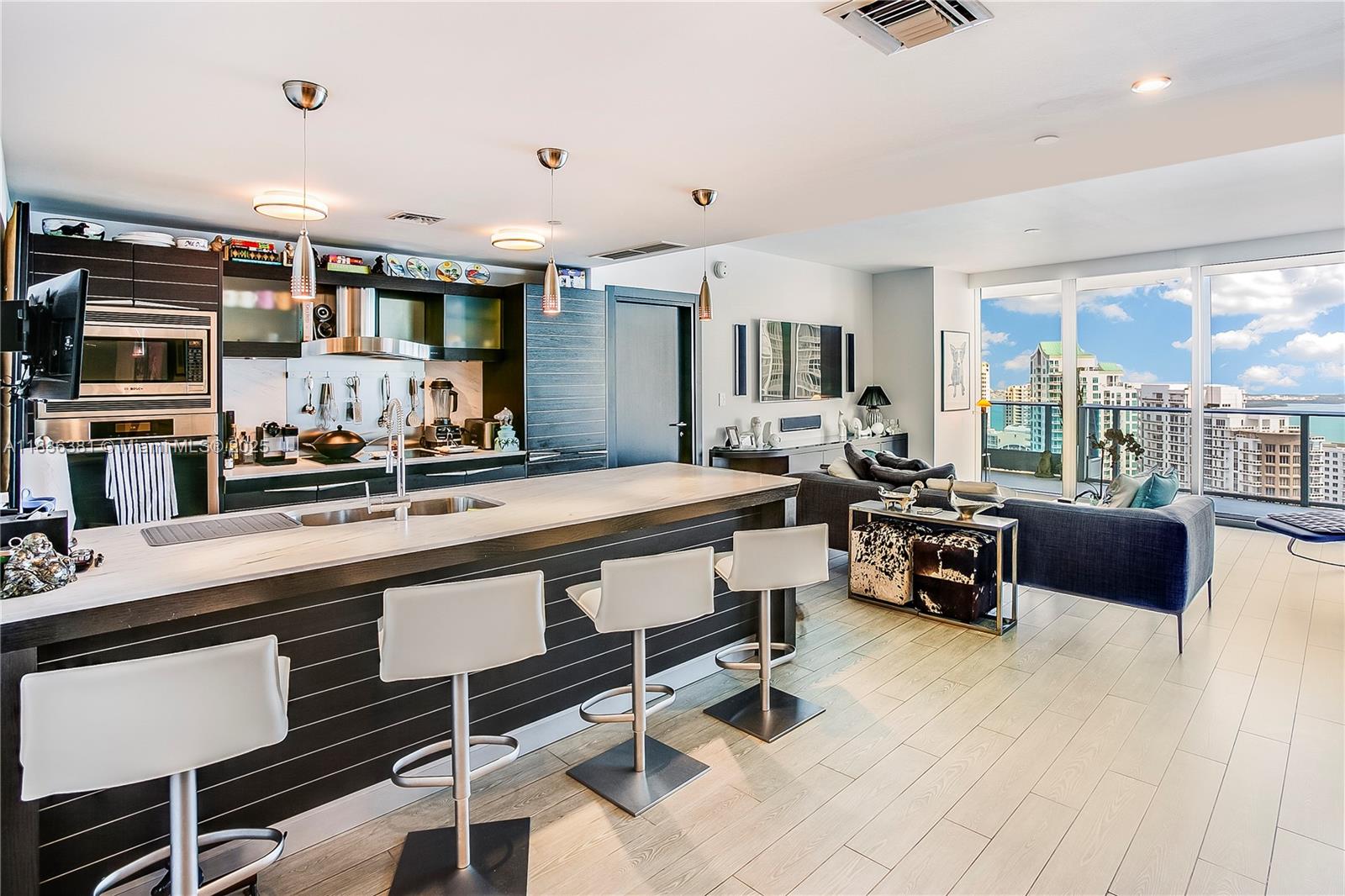 Property photo # 9