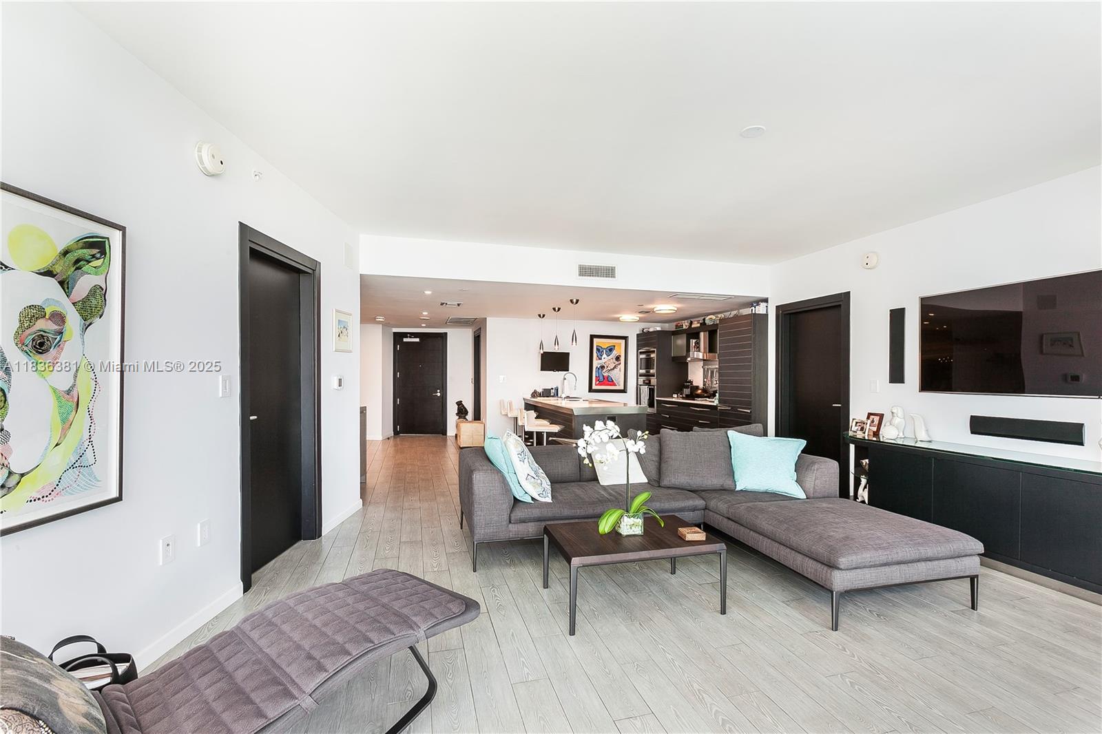 Property photo # 6