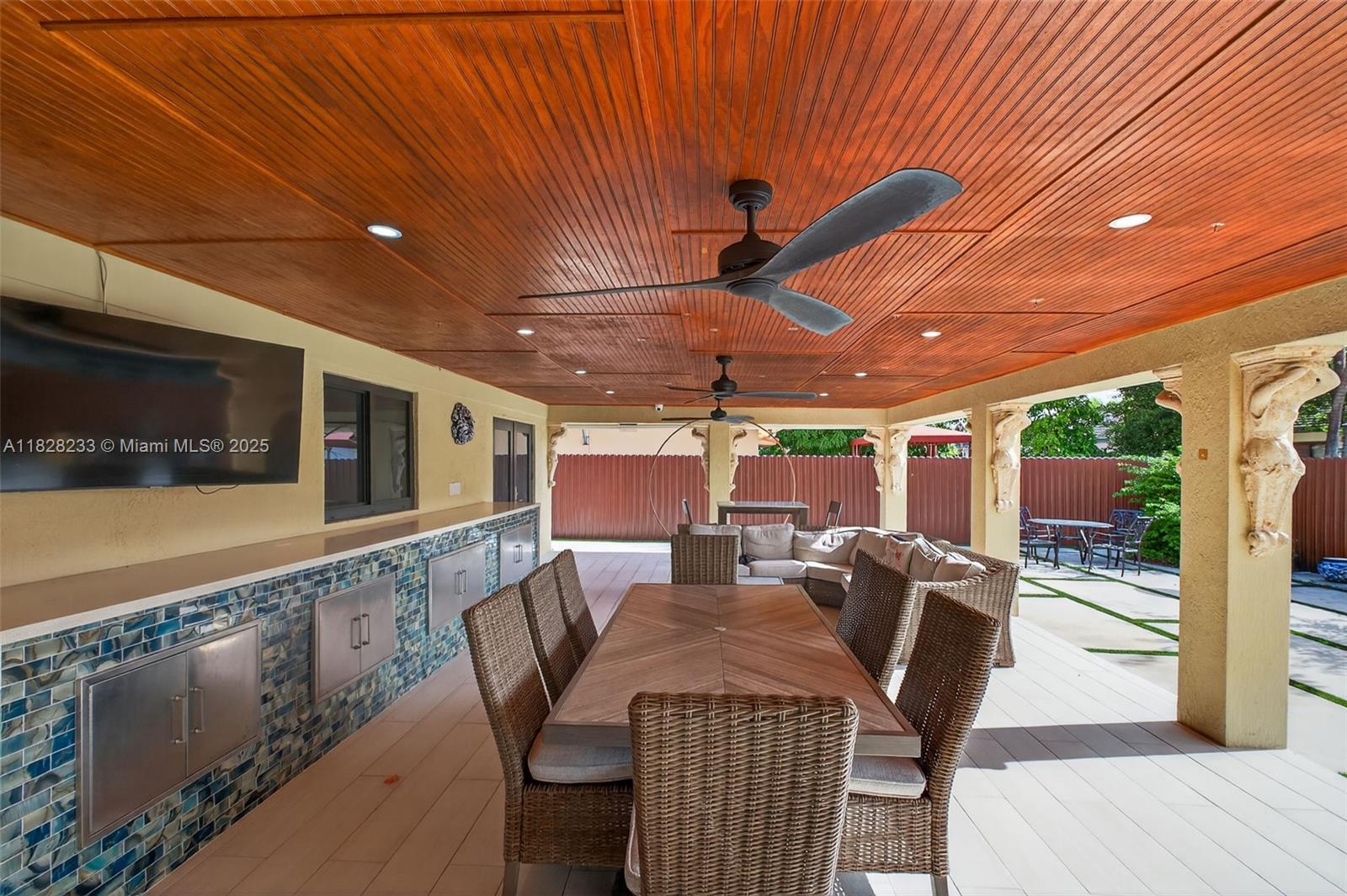 Property photo # 6