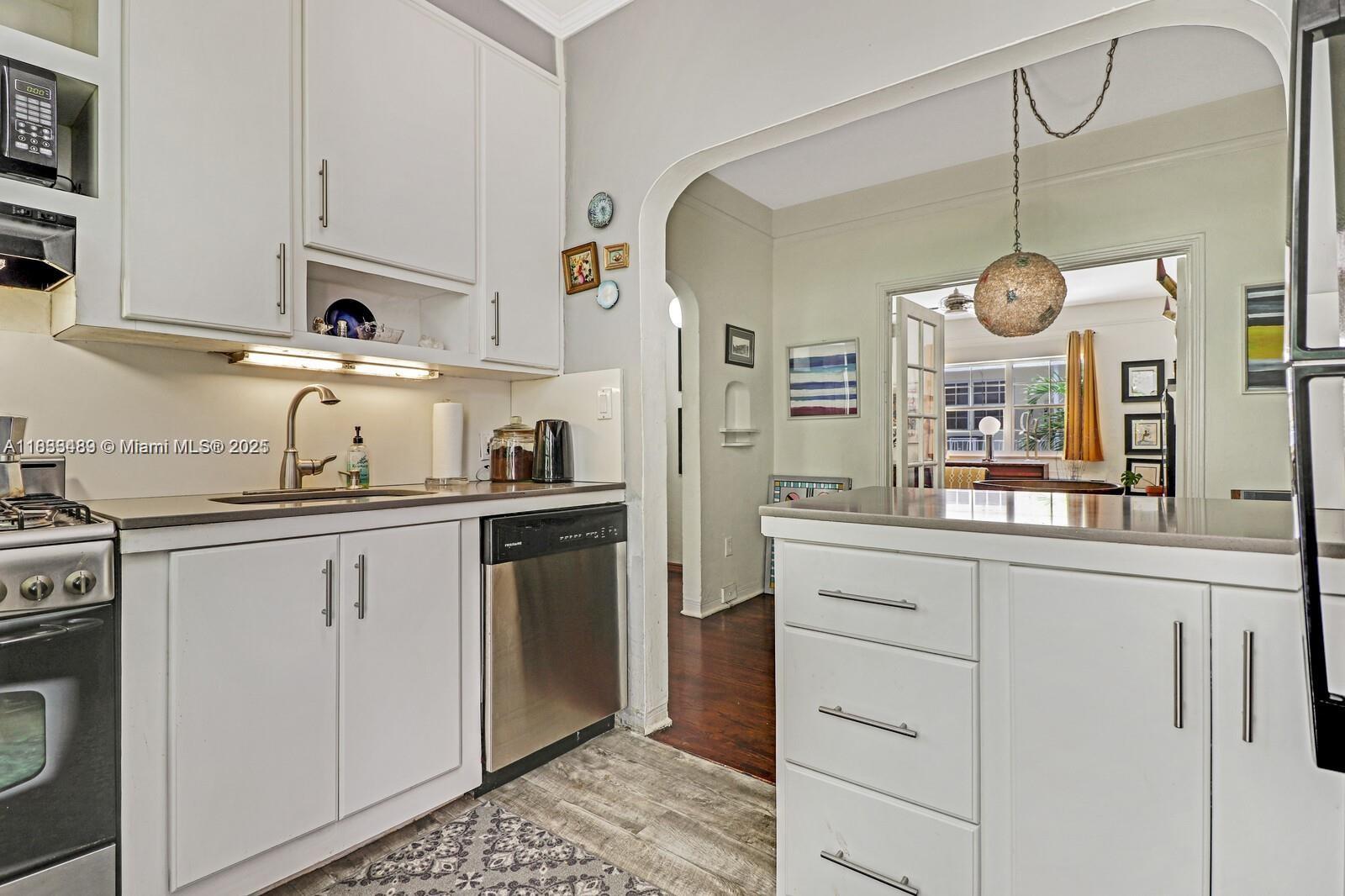 1250 Drexel Ave #7, Miami Beach, Florida image 13