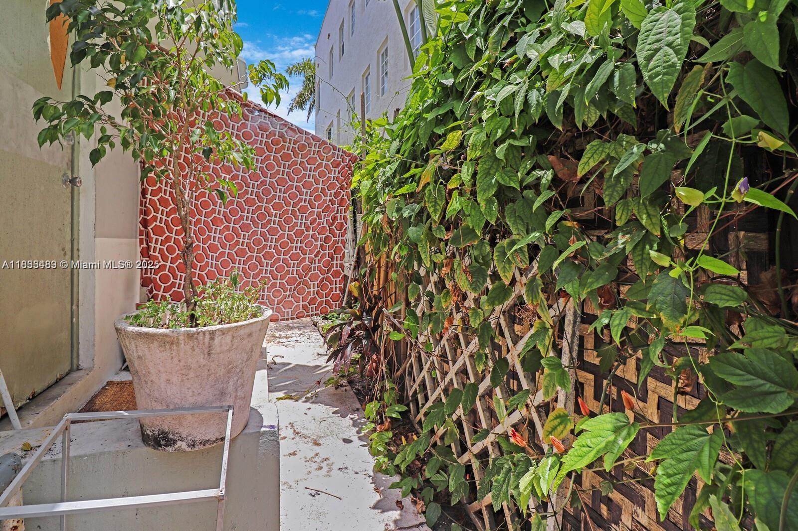 1250 Drexel Ave #7, Miami Beach, Florida image 26