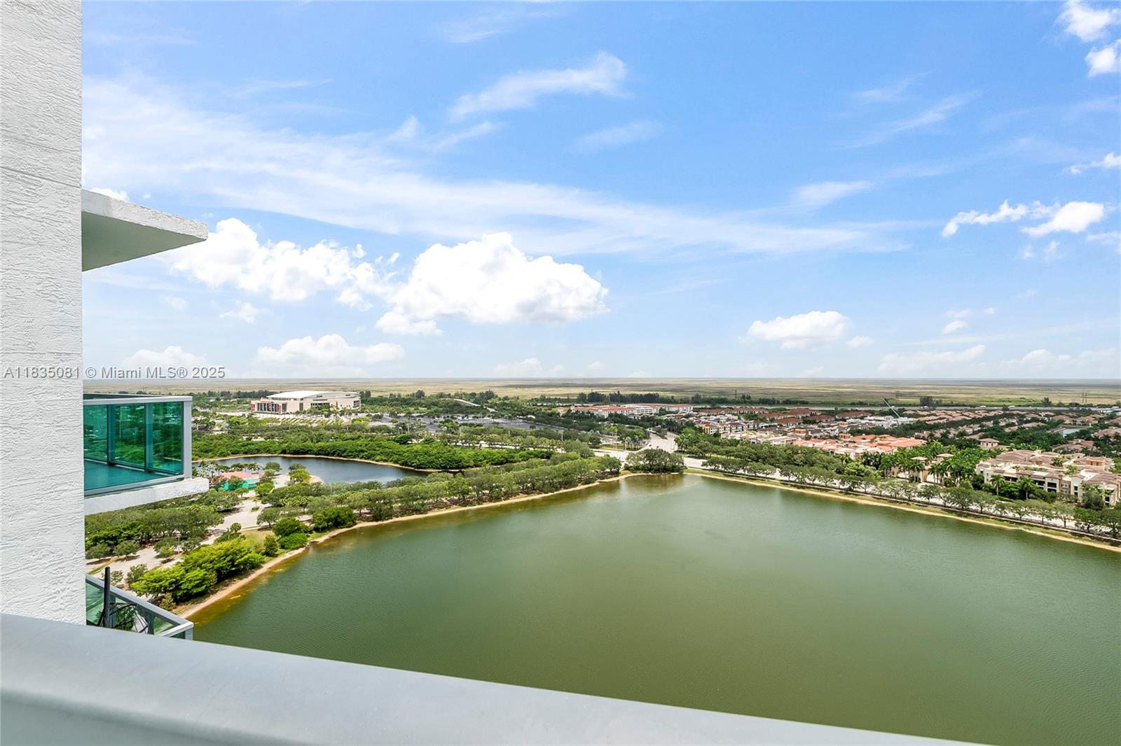 2681 N Flamingo Rd #2708S, Sunrise, Florida image 13