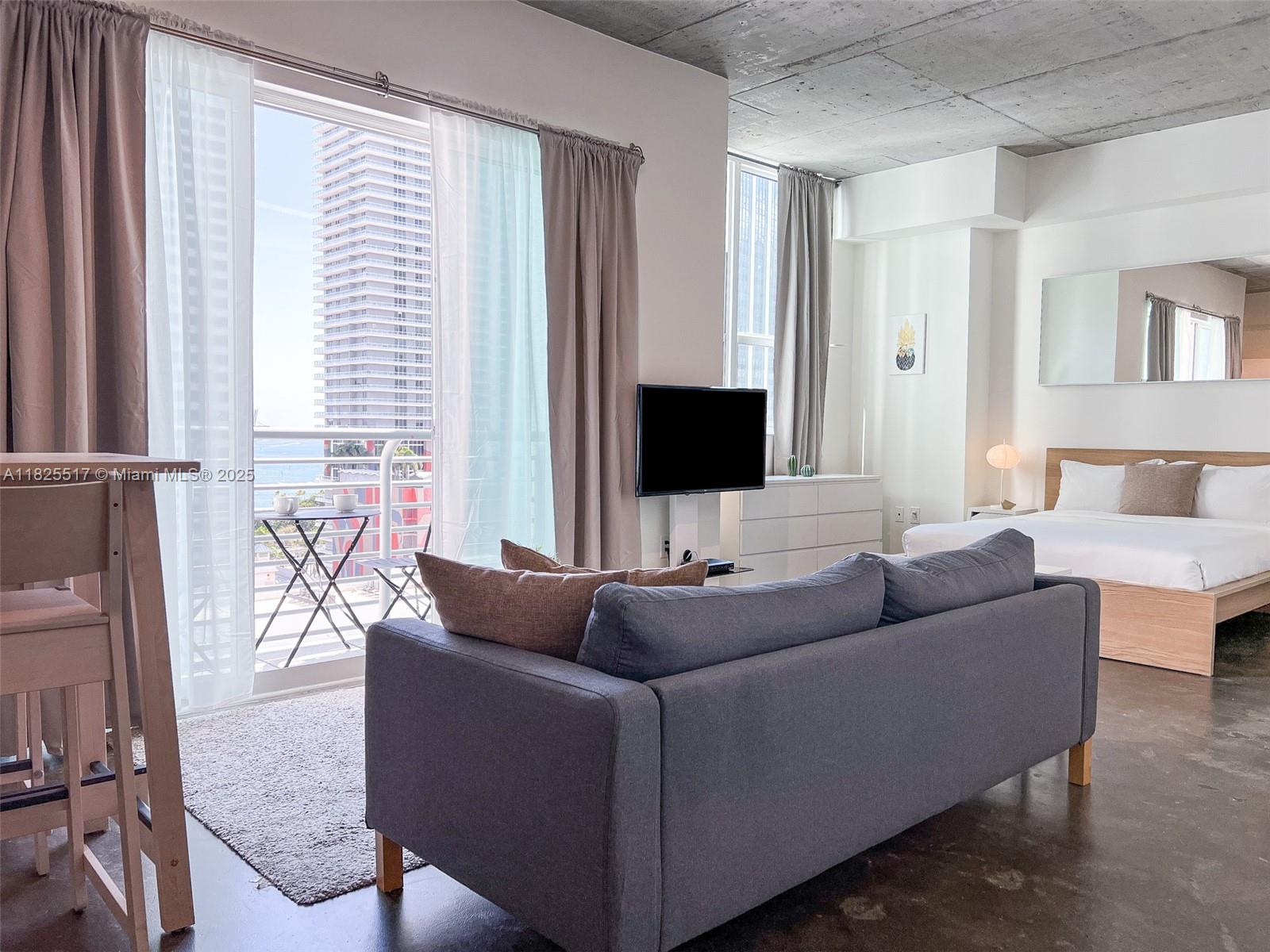 Property photo # 6