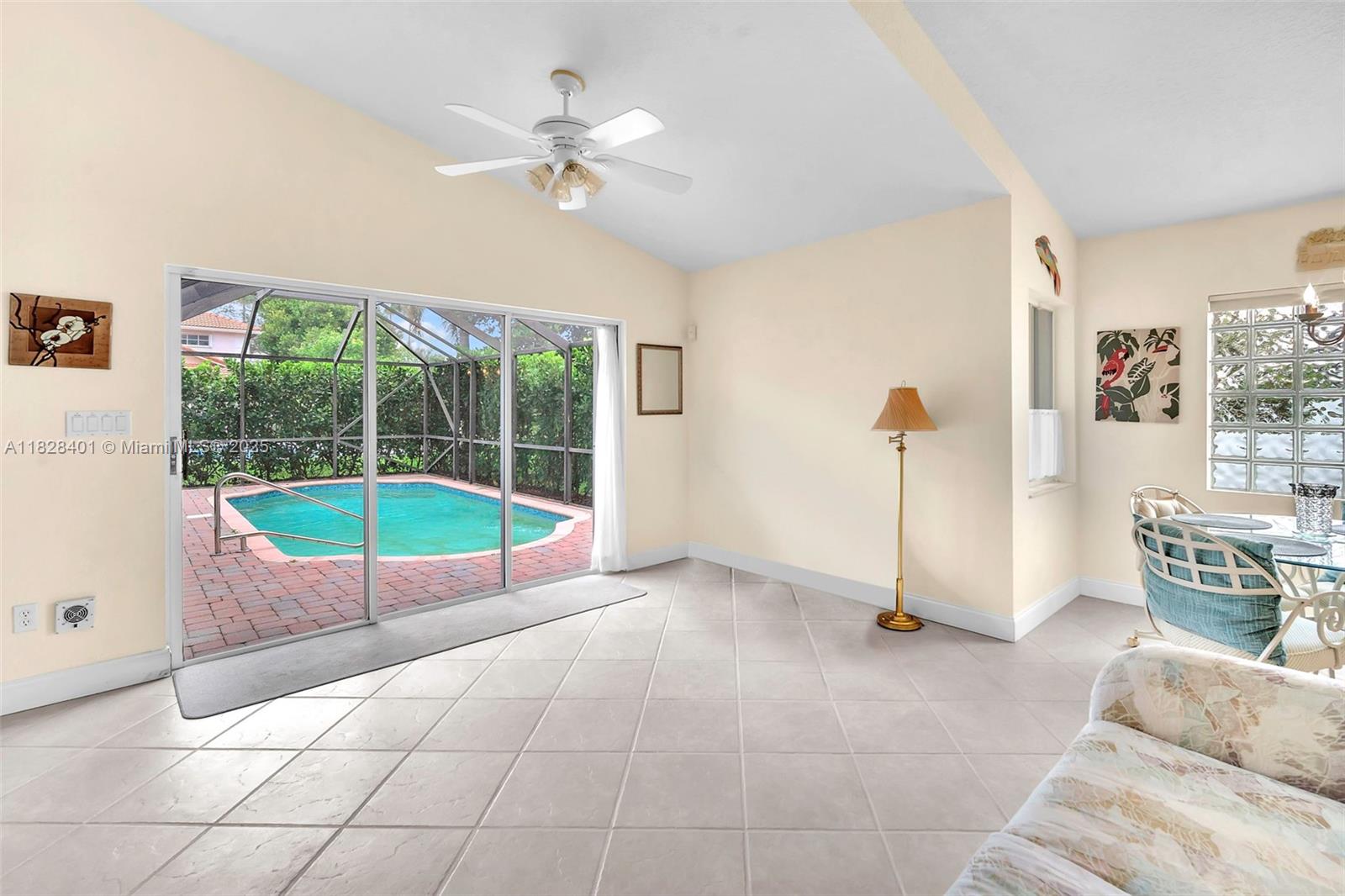 Residential, Plantation, Florida image 10