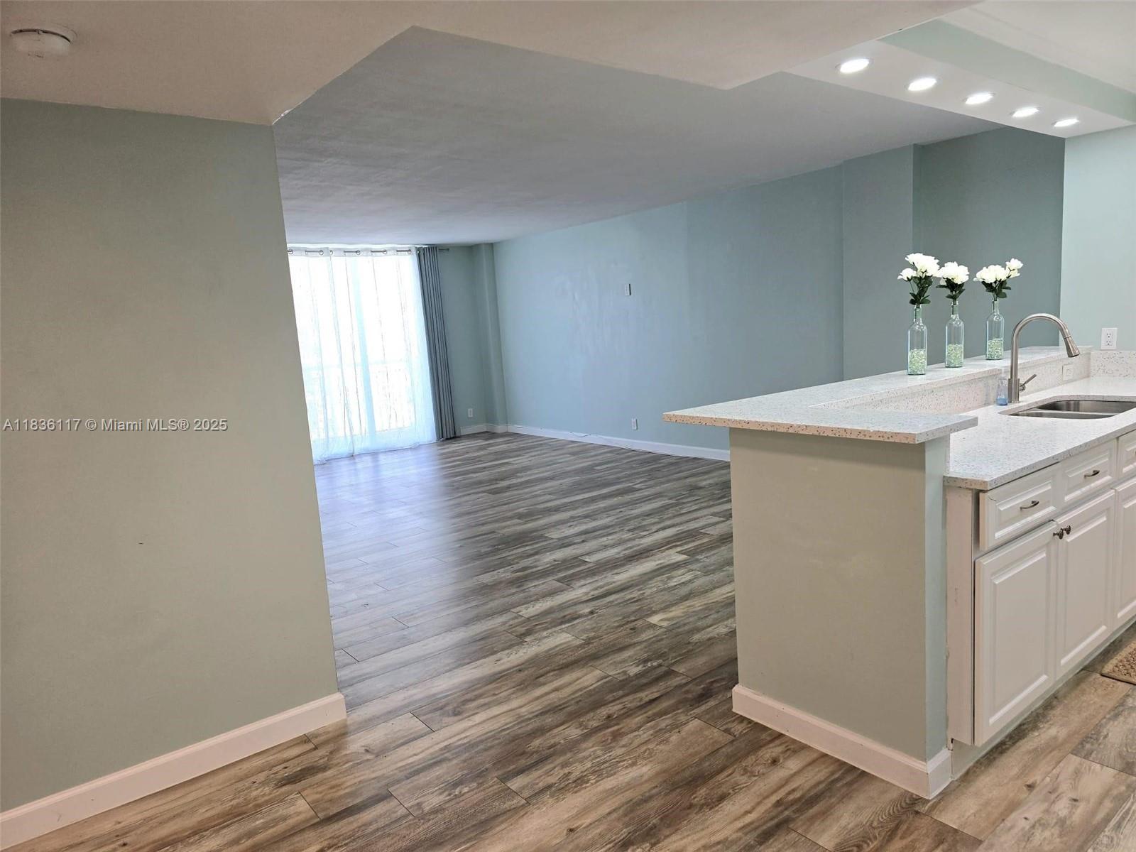 1147 Hillsboro Mile #605, Hillsboro Beach, Florida image 4