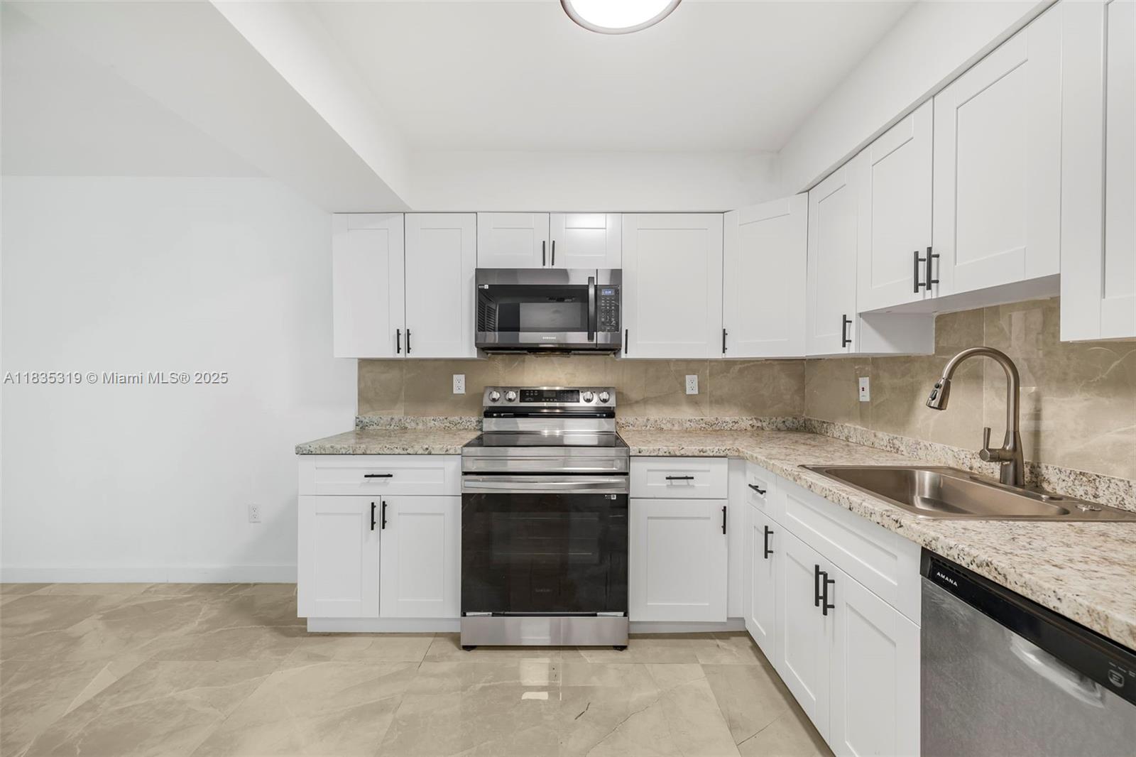 Property photo # 8