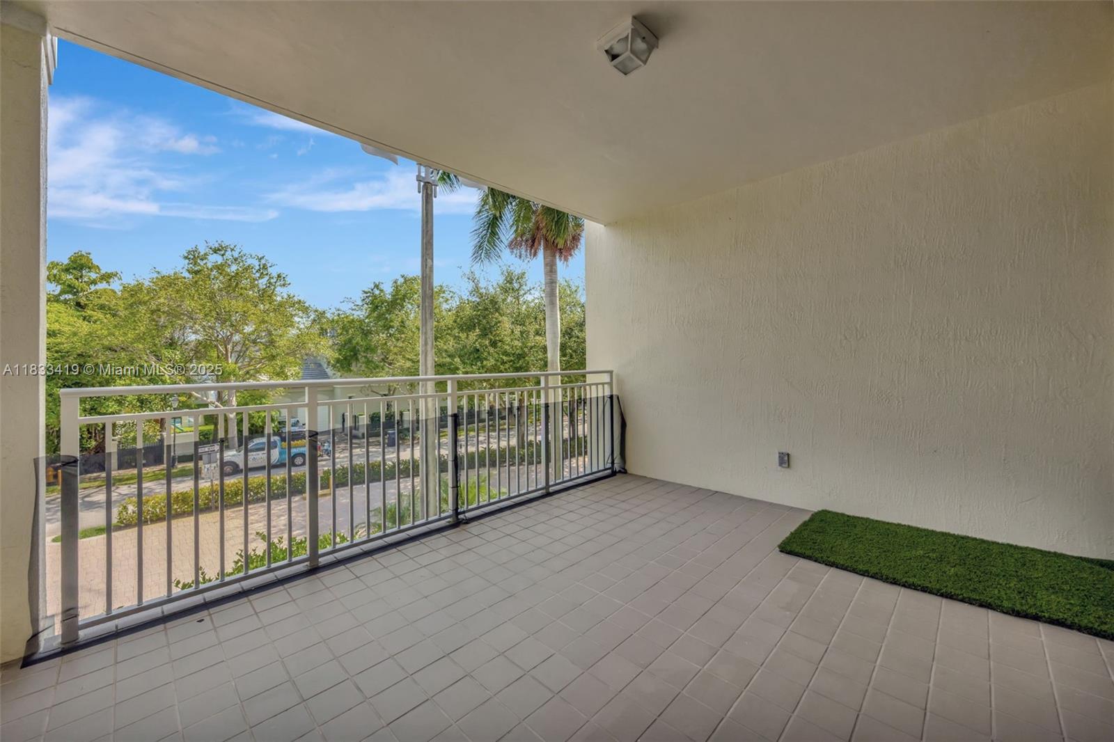 7588 SW 102nd St #203, Pinecrest, Florida image 25