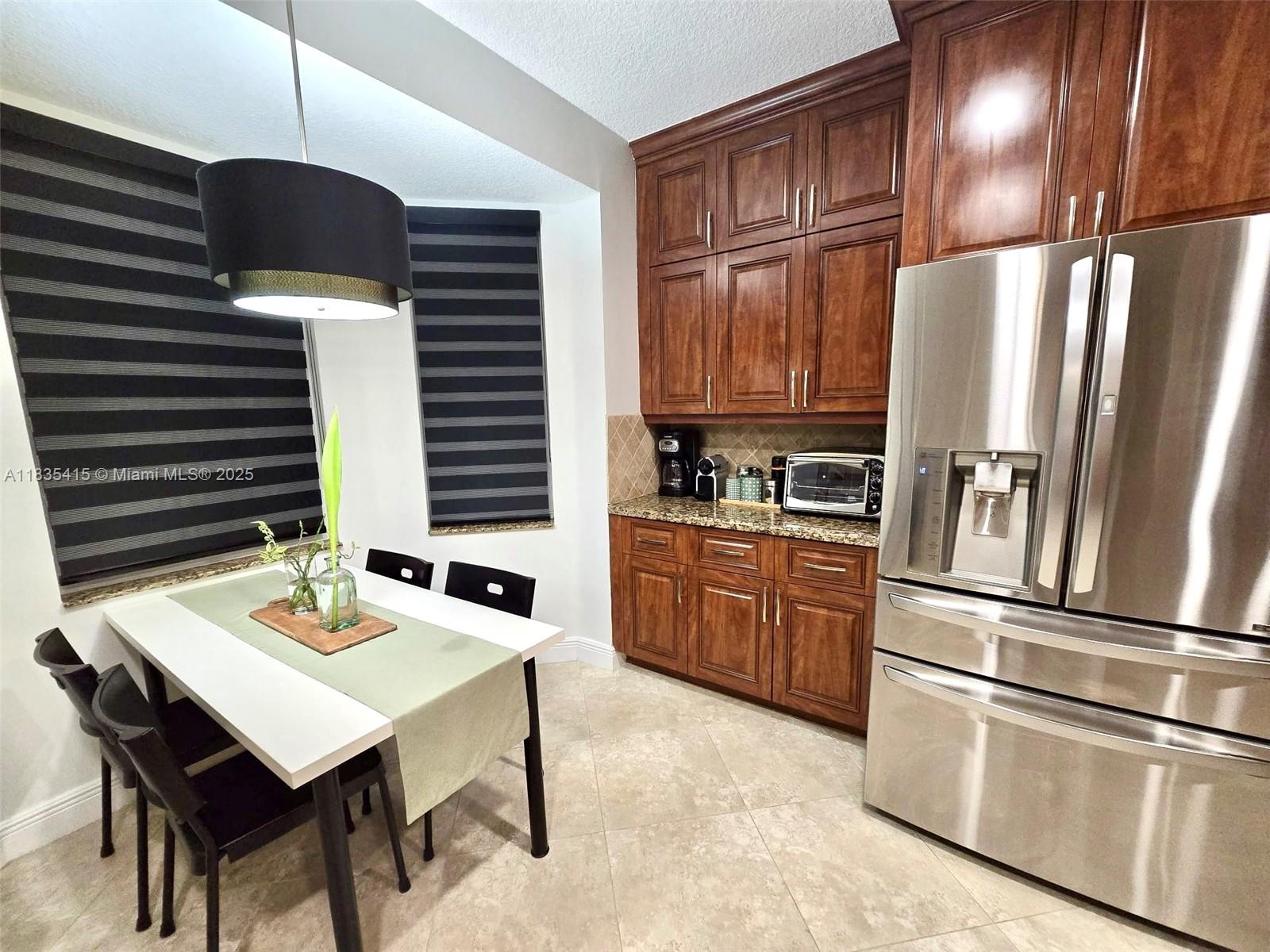 547 Cascade Falls Dr, Weston, Florida image 6