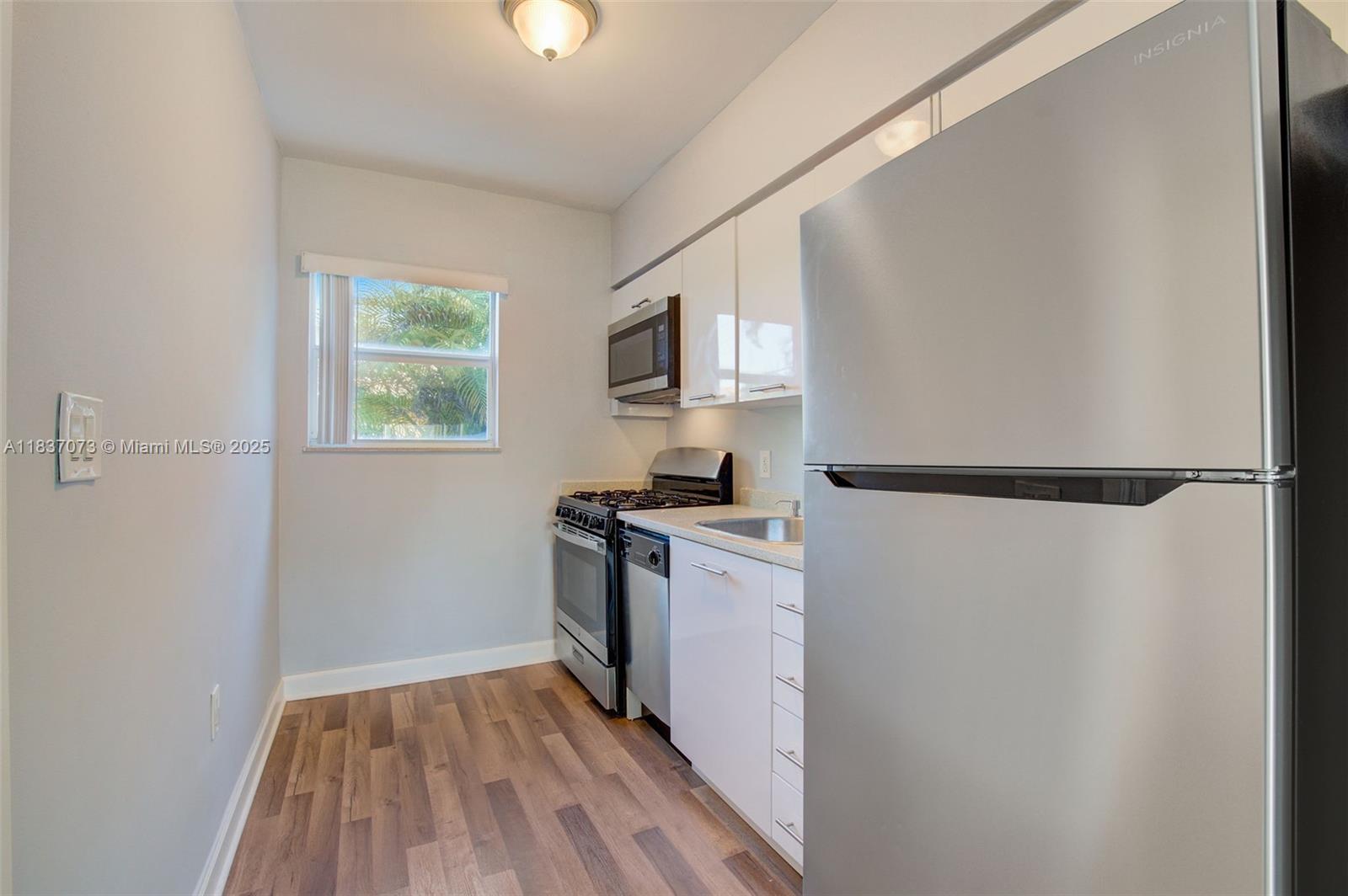 Property photo # 8