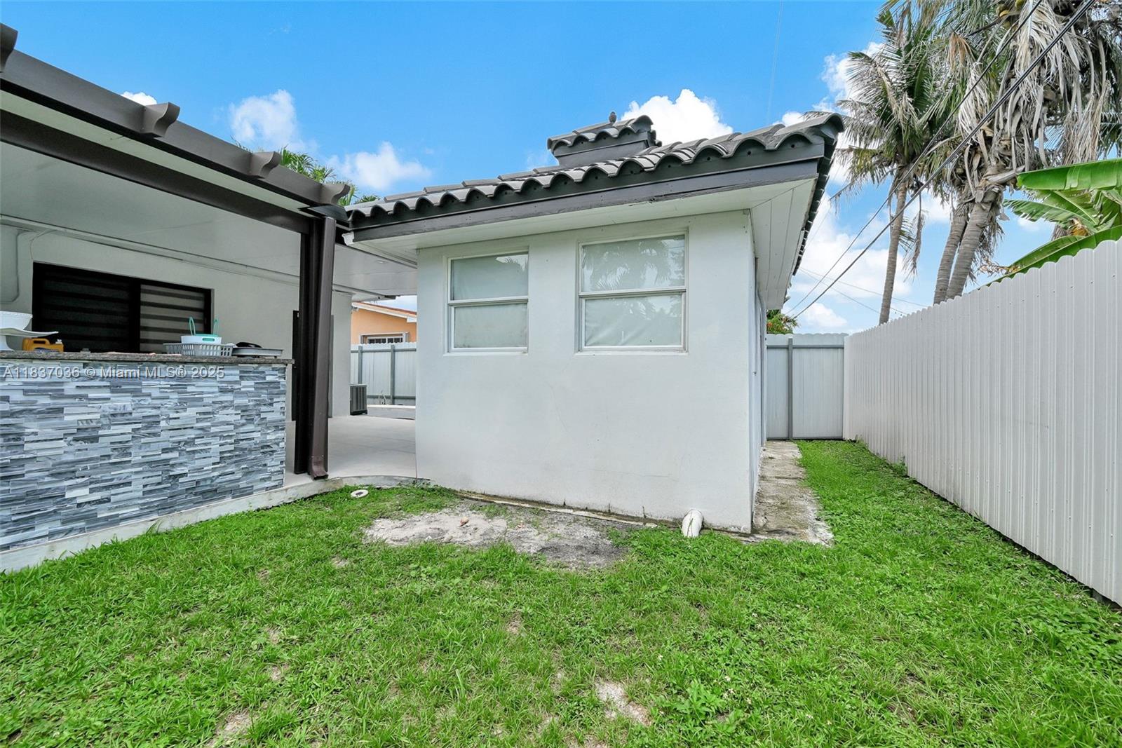 11055 NW 59th Ct, Hialeah, Florida image 44
