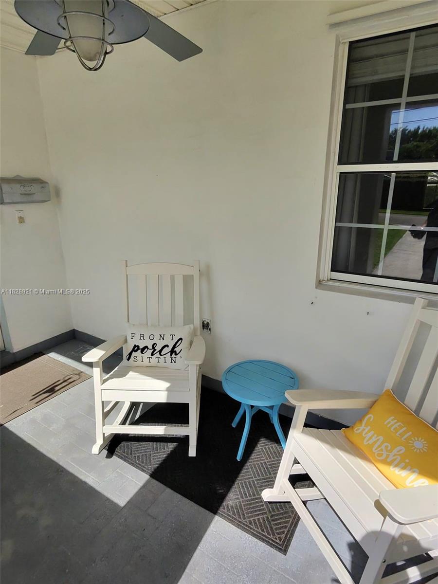296 Navajo St, Miami Springs, Florida image 33
