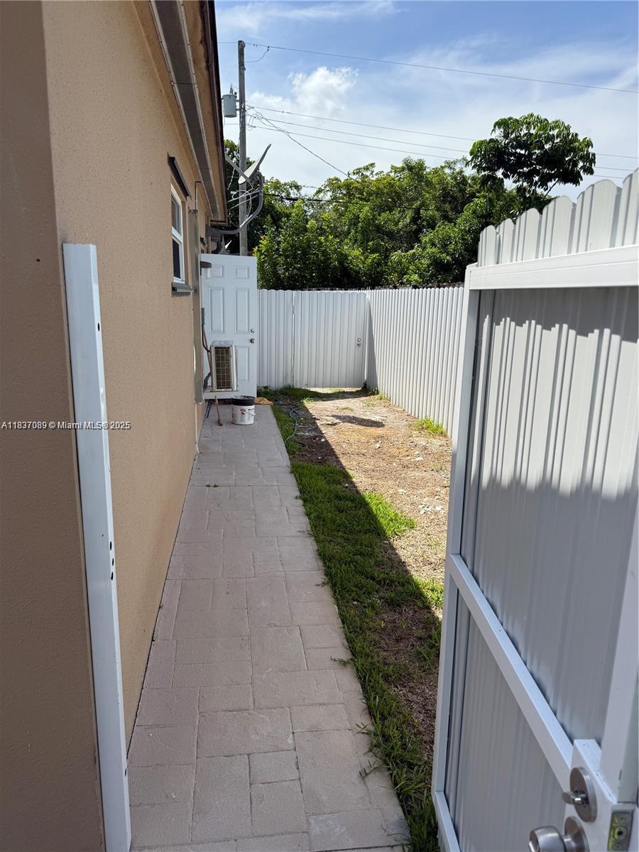 Property photo # 7