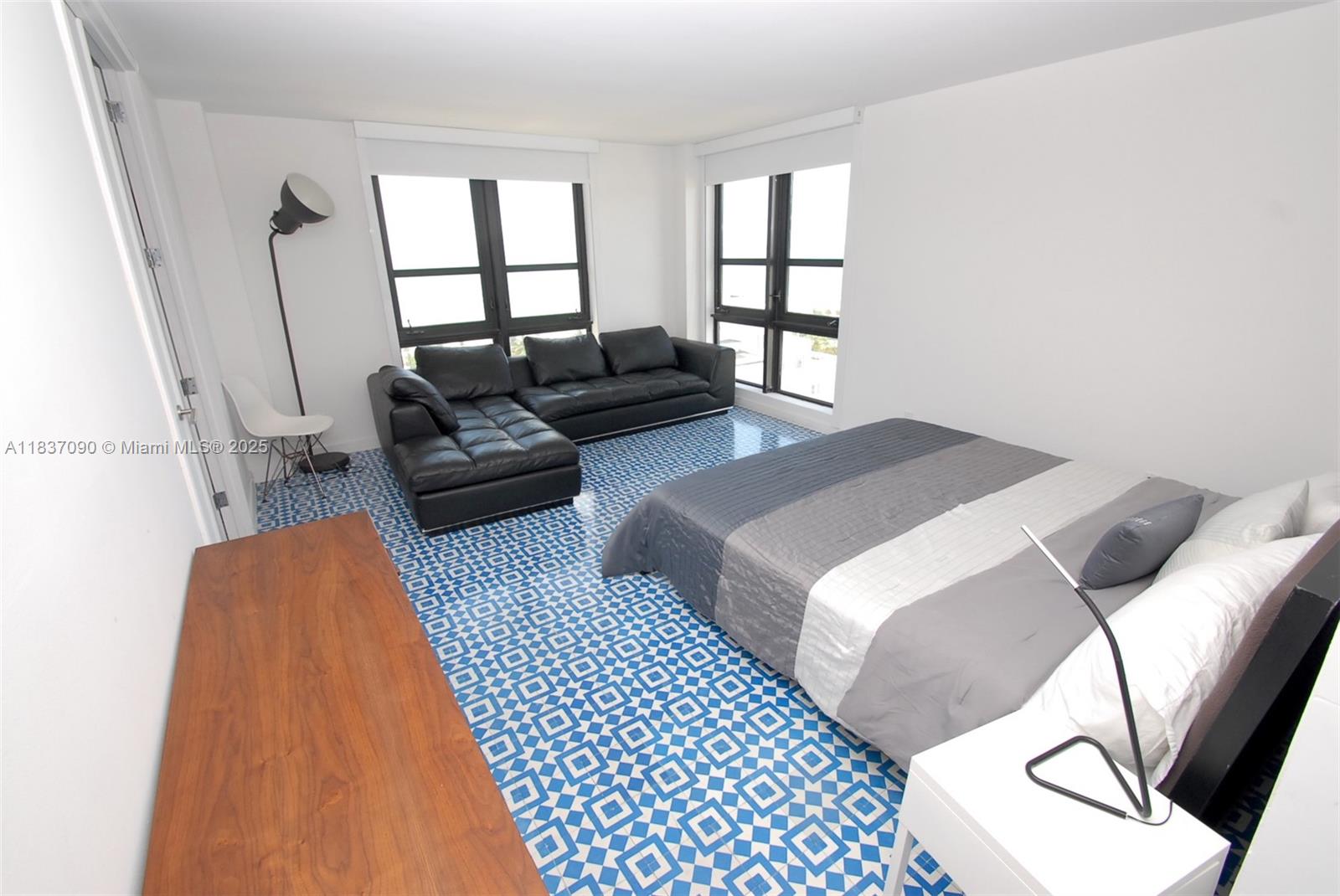 Property photo # 3