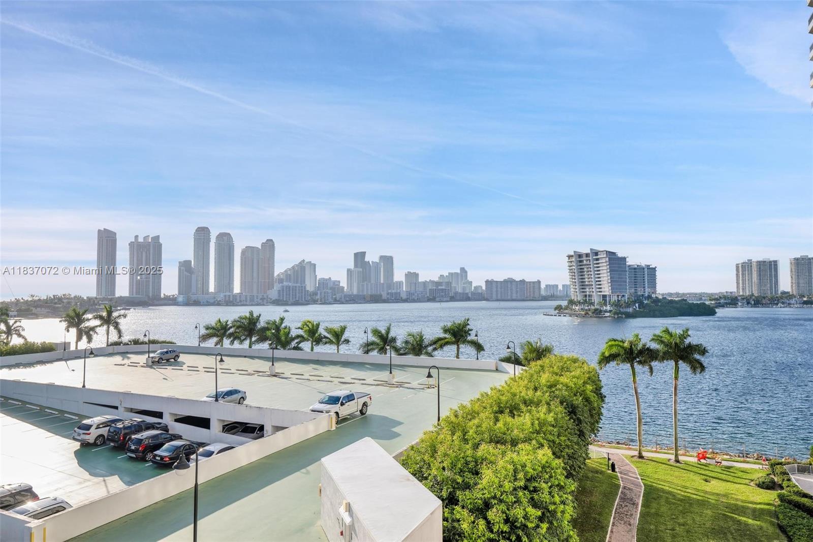 3530 Mystic Pointe Dr #710, Aventura, Florida image 24