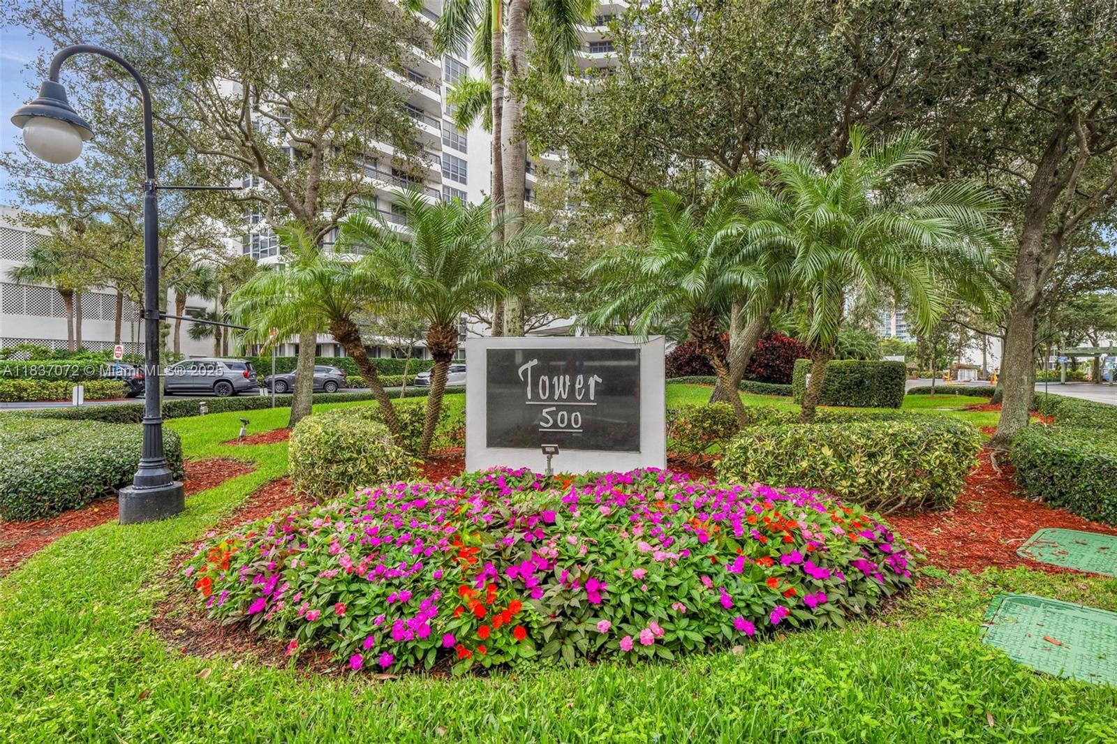 3530 Mystic Pointe Dr #710, Aventura, Florida image 42