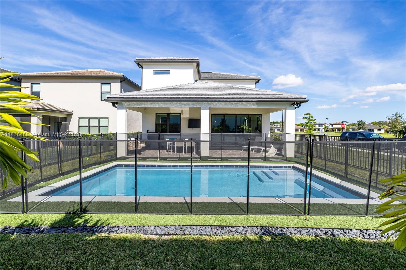 2414 Primrose Pl, Oakland Park, Florida image 1