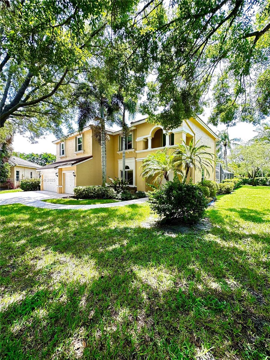 422 Oriole Cir, Jupiter, Florida image 2