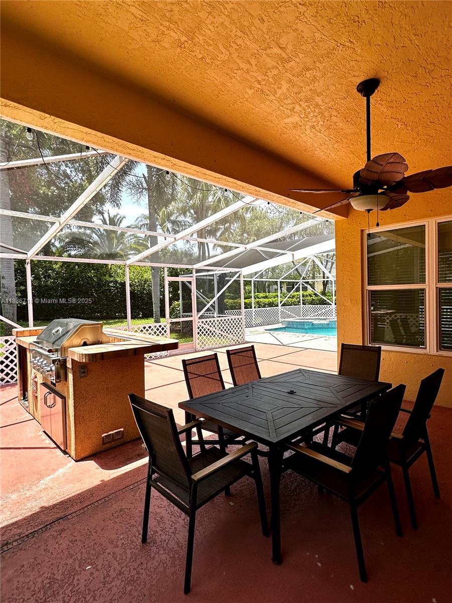 422 Oriole Cir, Jupiter, Florida image 5