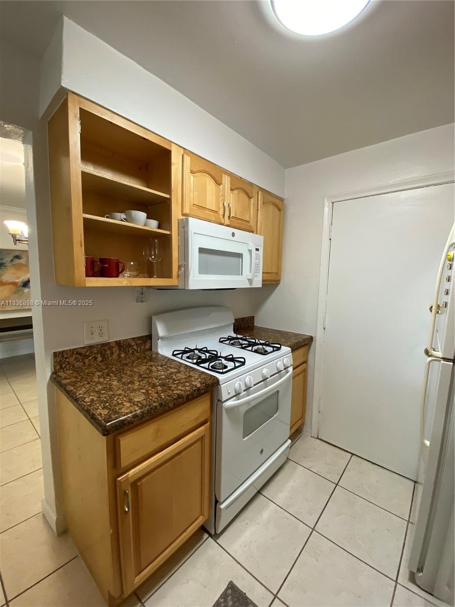 6900 N Kendall Dr #A102, Pinecrest, Florida image 21