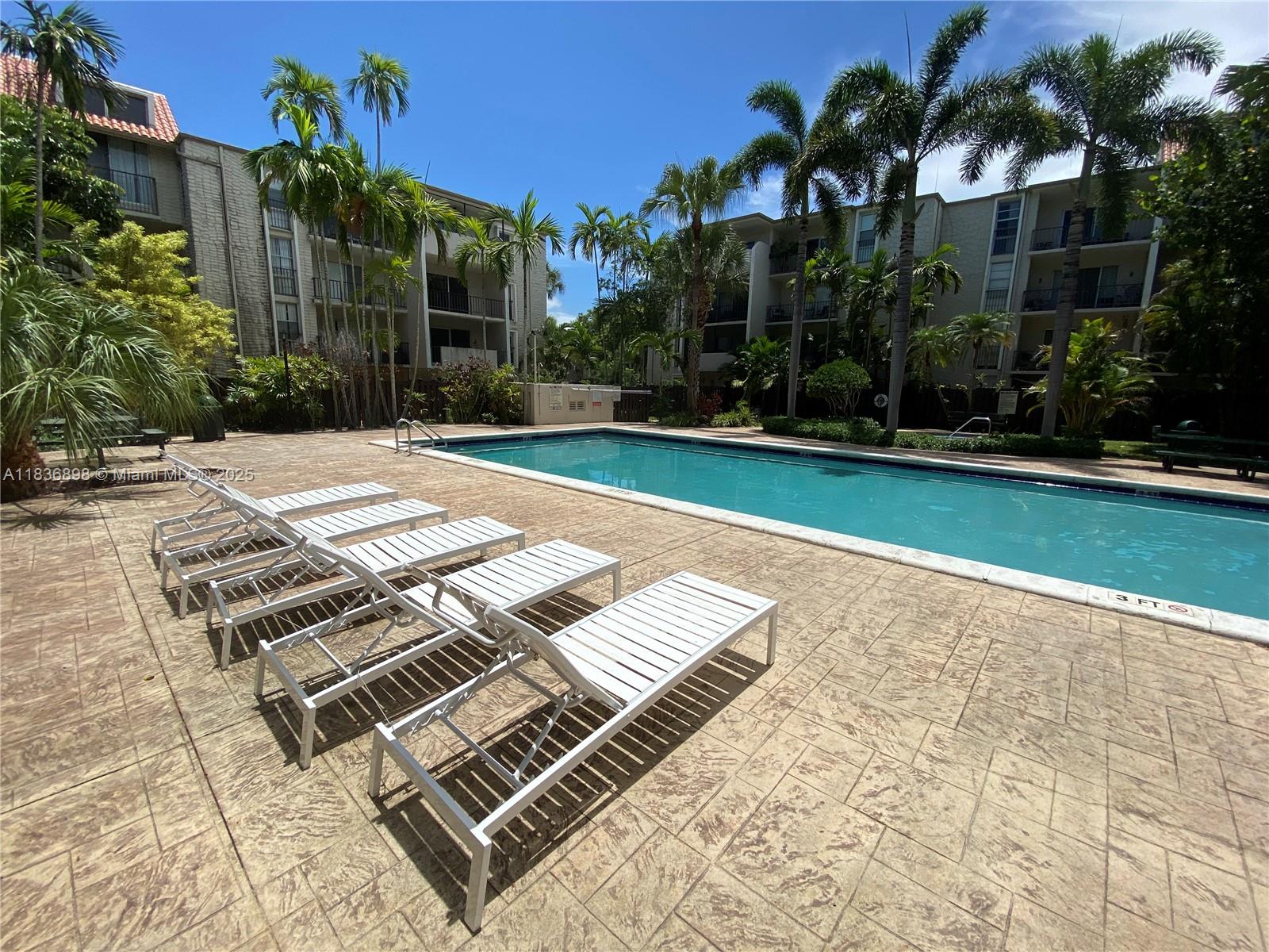 6900 N Kendall Dr #A102, Pinecrest, Florida image 26