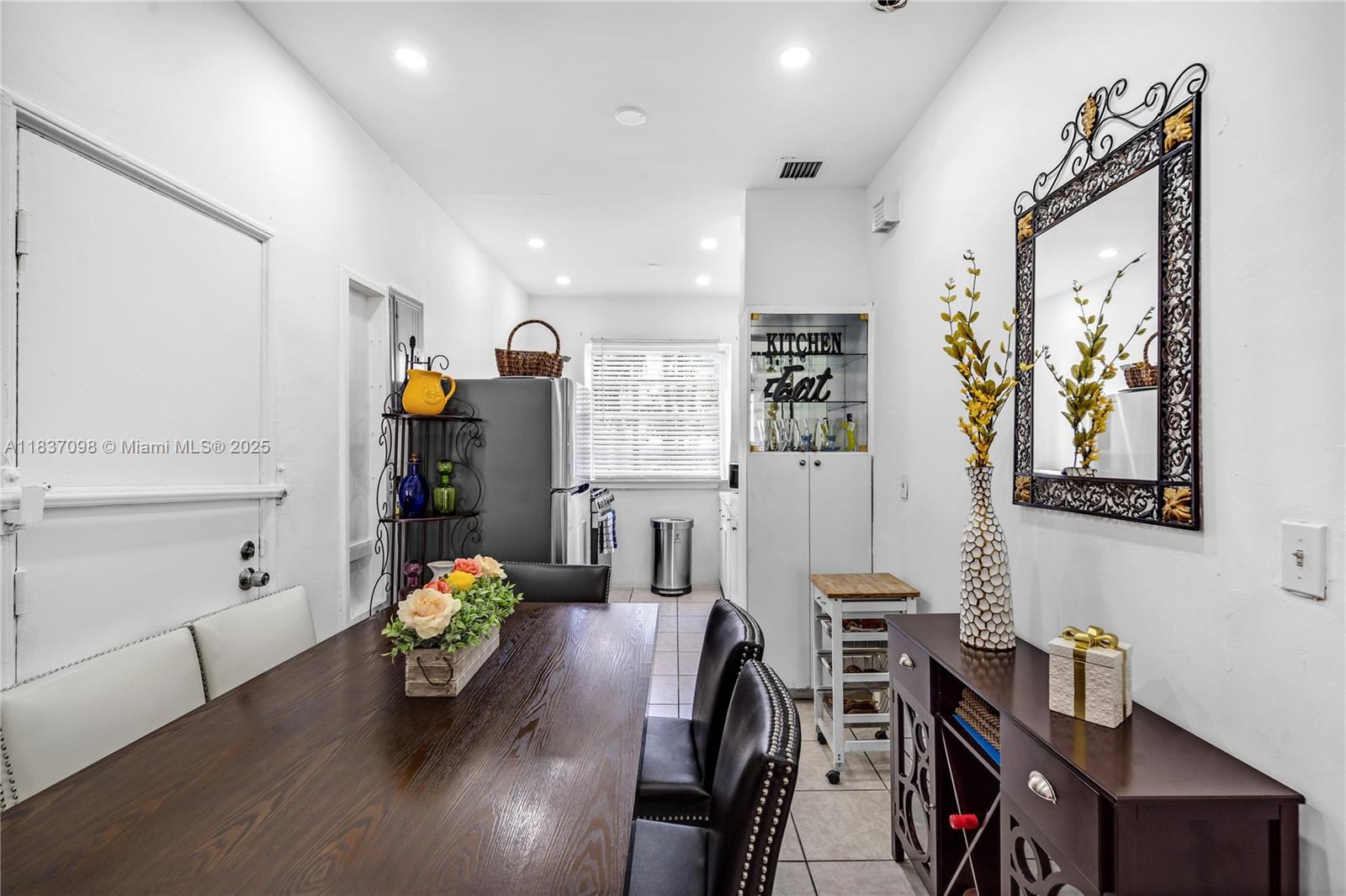 825 Jefferson Ave #4, Miami Beach, Florida image 11