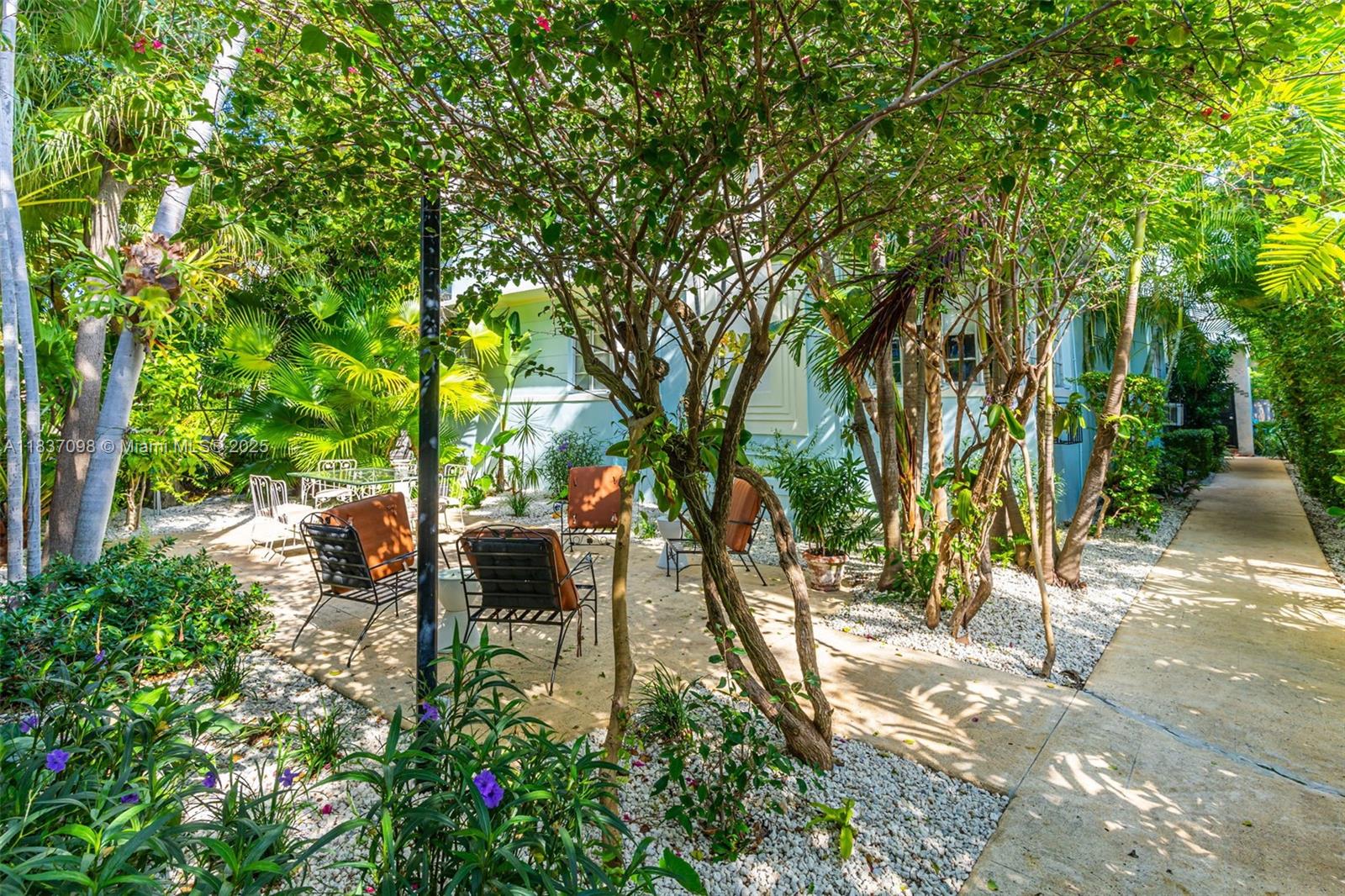 825 Jefferson Ave #4, Miami Beach, Florida image 2