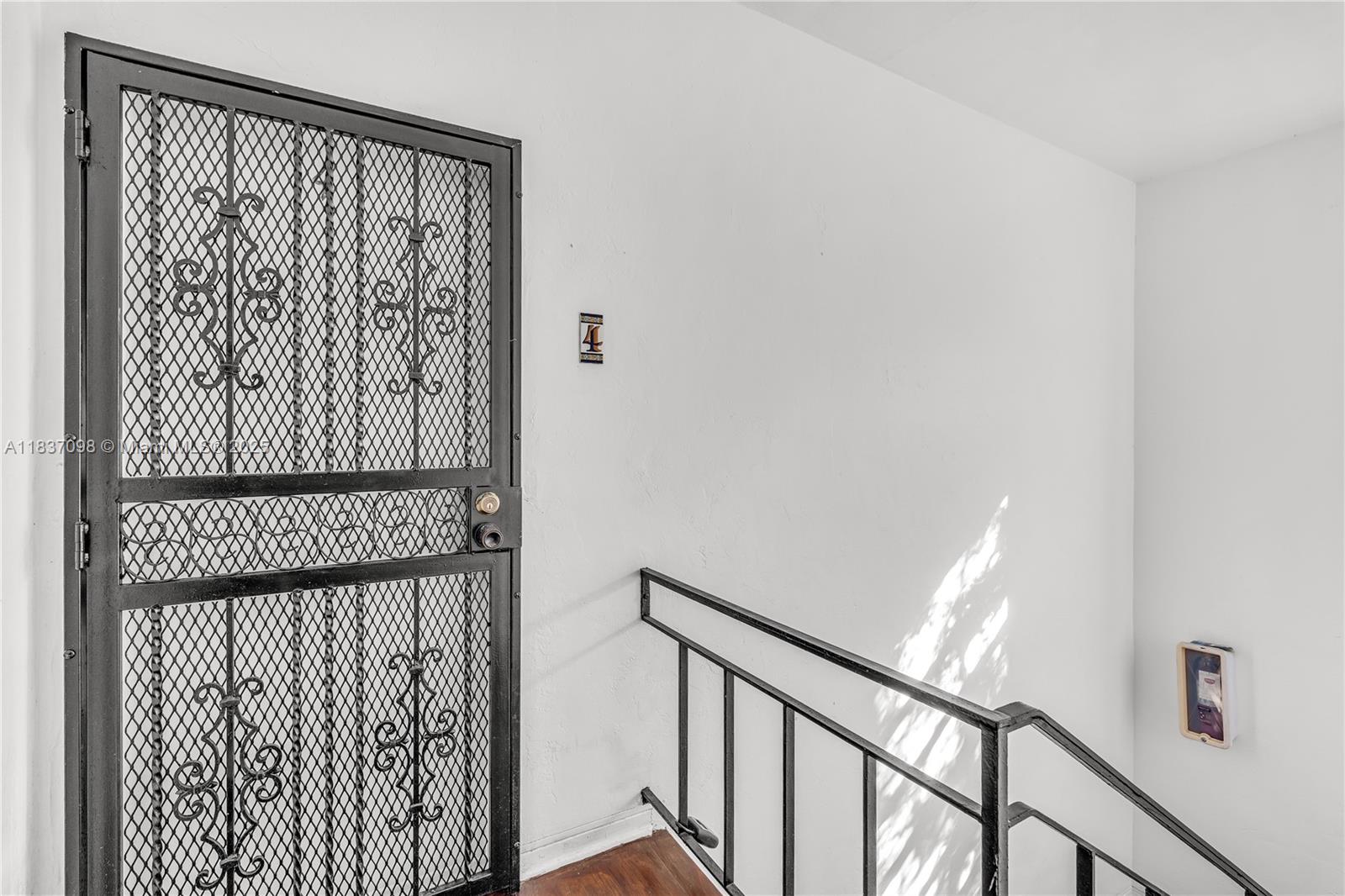 825 Jefferson Ave #4, Miami Beach, Florida image 5