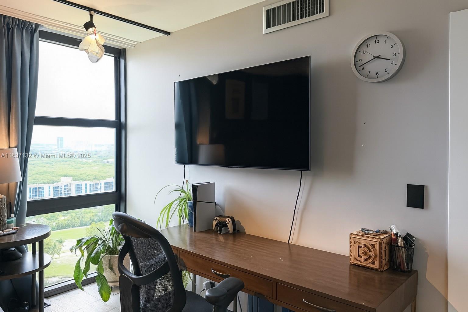20379 W Country Club Dr #2333, Aventura, Florida image 14