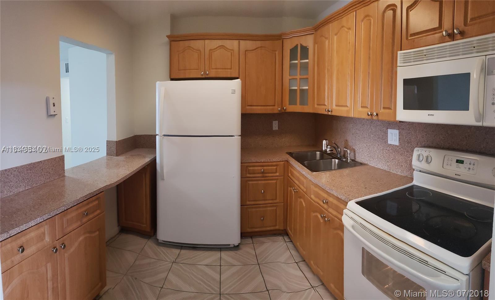 1325 W 68th St #214, Hialeah, Florida image 15