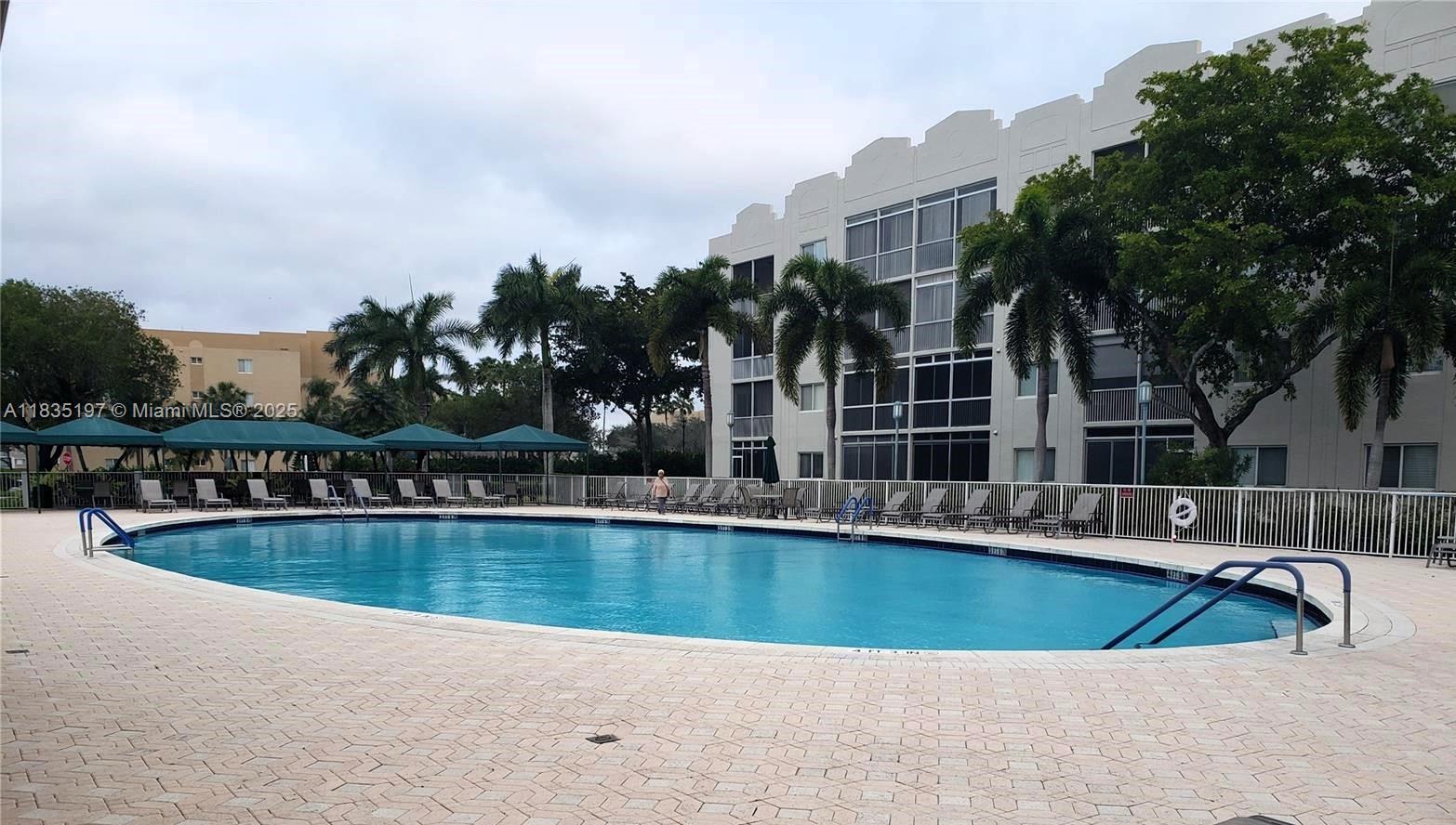 7611 Southampton Ter #102, Tamarac, Florida image 22
