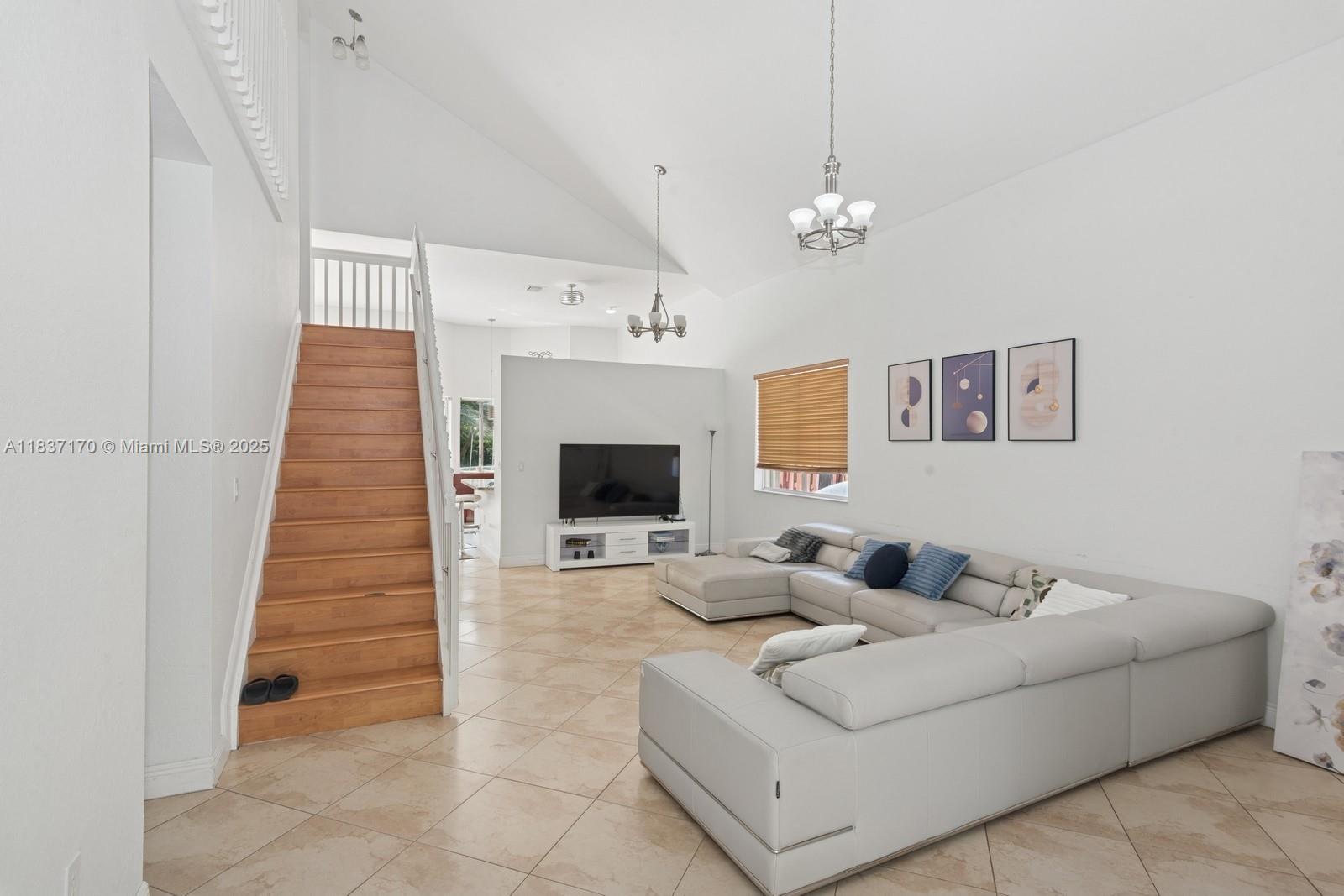 Property photo # 2