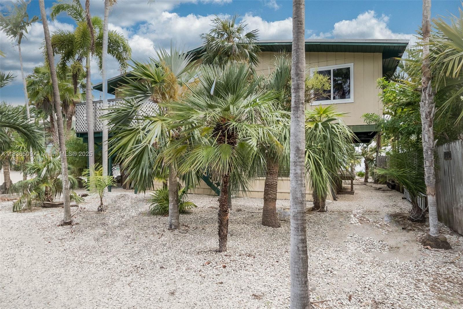 794 Narragansett Ln, Key Largo, Florida image 3