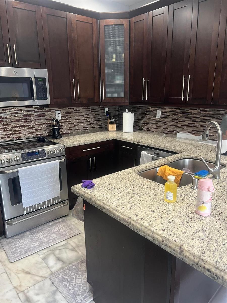 4301 SW 160th Ave #215, Miramar, Florida image 5
