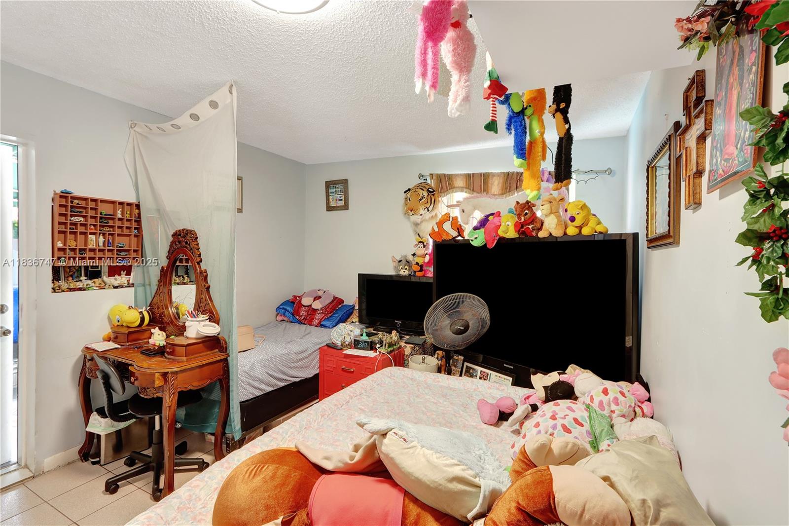 2220 SW 12th St, Miami, Florida image 6