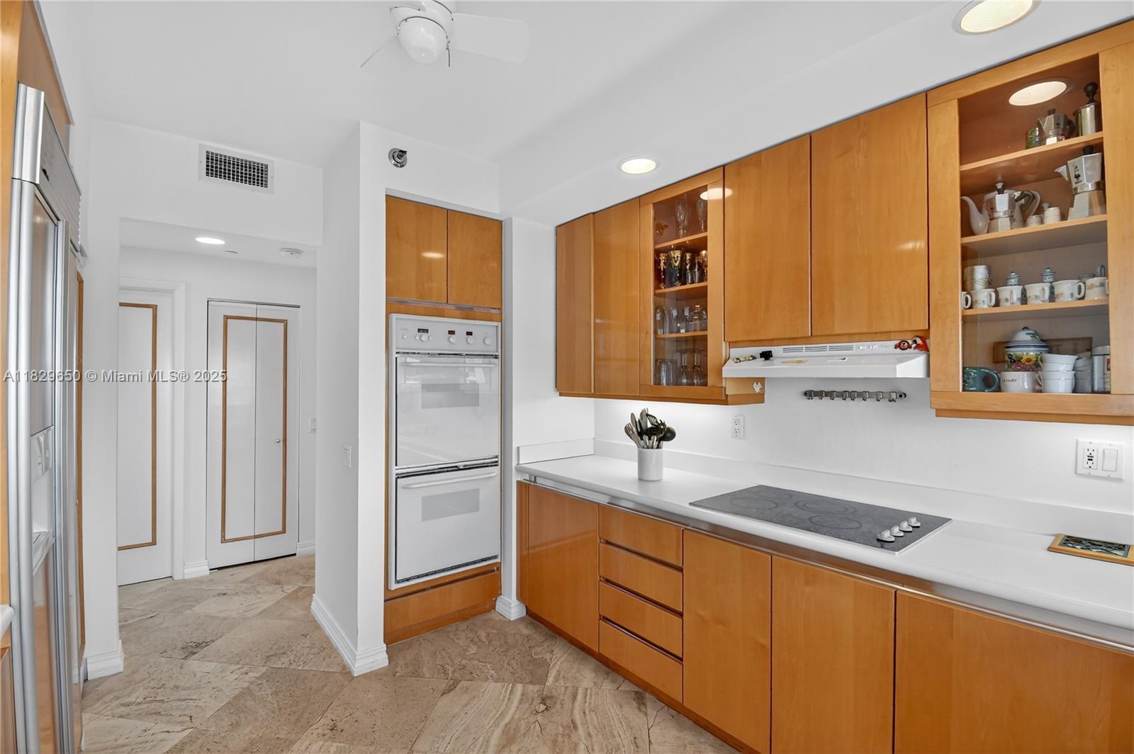21150 Point Pl #1505, Aventura, Florida image 12