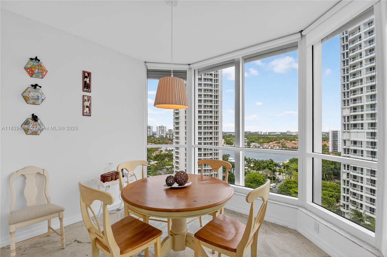 21150 Point Pl #1505, Aventura, Florida image 13